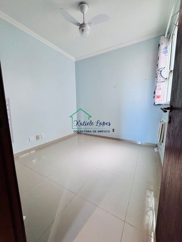 Apartamento para alugar com 3 quartos, 159m² - Foto 2