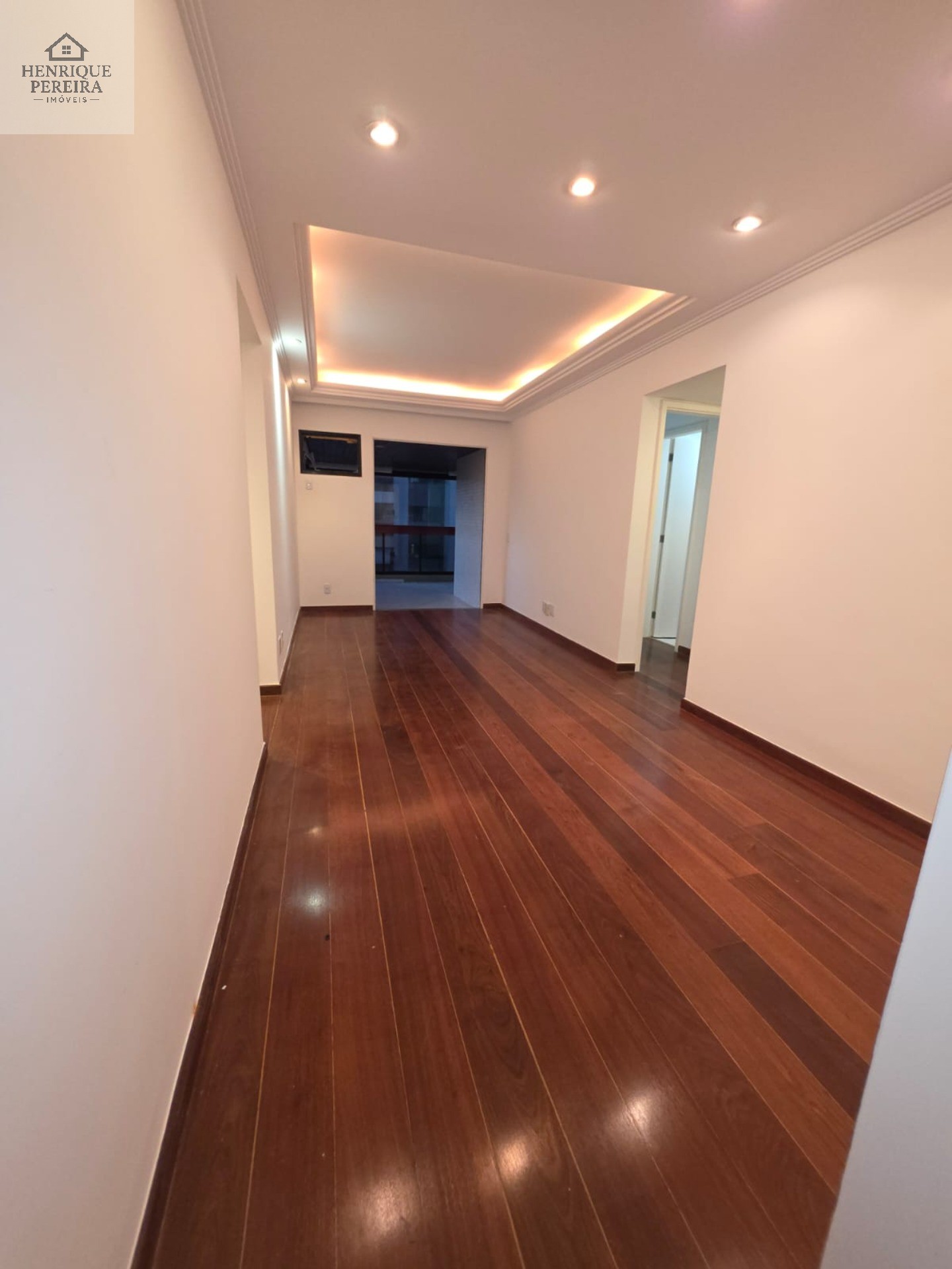 Apartamento na Barra da Tijuca: 3 quartos, 2 suítes, 97m² - Imperdível!