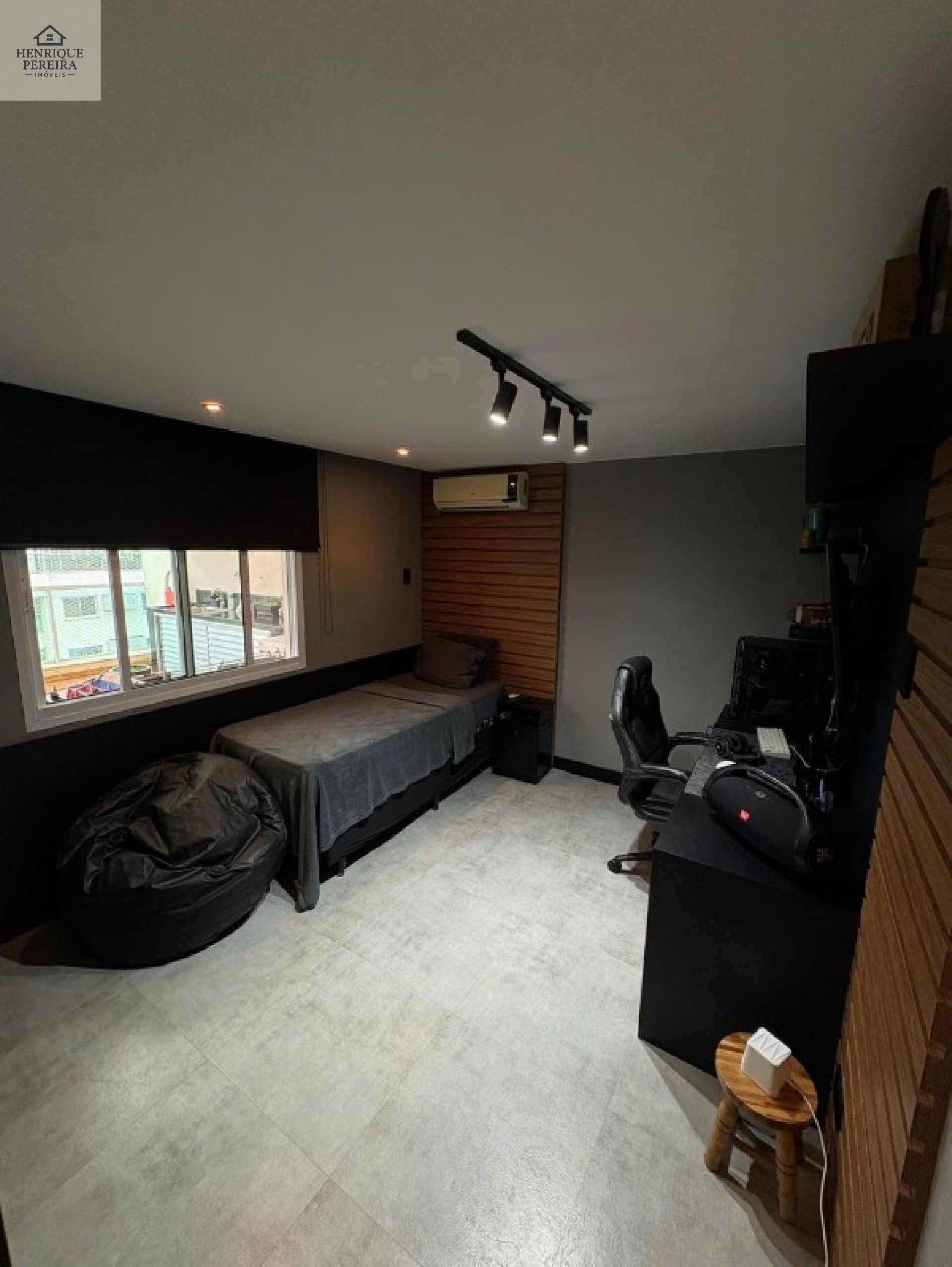 Cobertura à venda no LUAU DO RECREIO Recreio dos Bandeirantes, Rio de Janeiro - 3 quartos, 1 suíte, 1 sala, 4 banheiros, 2 vagas na garagem - 195m². - foto 18