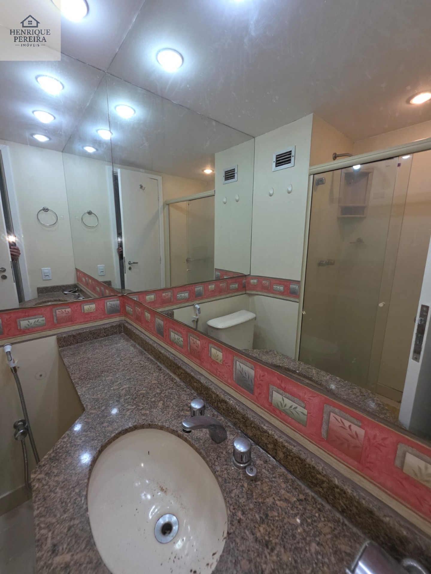 Apartamento na Barra da Tijuca: 3 quartos, 2 suítes, 97m² - Imperdível!