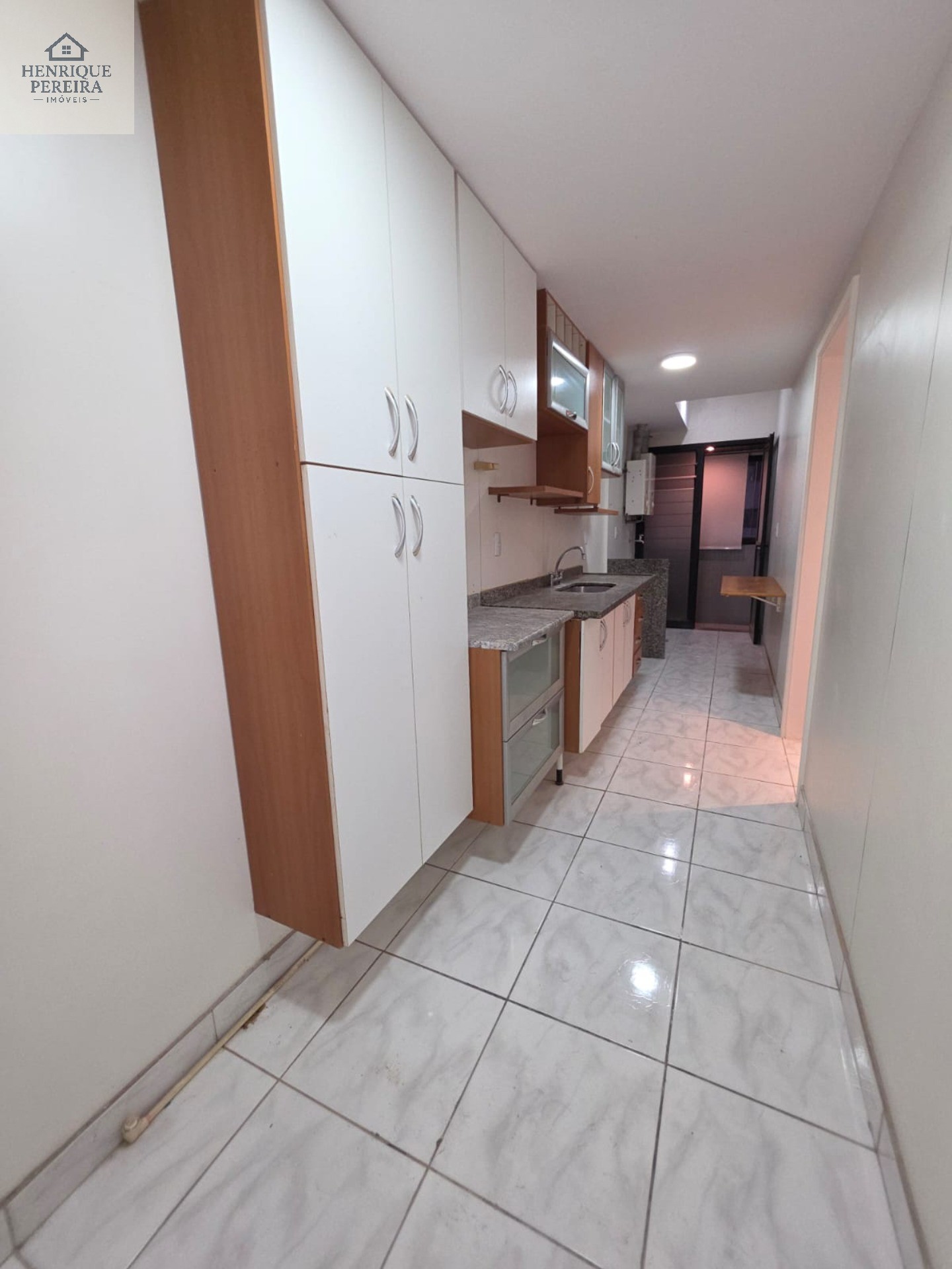 Apartamento na Barra da Tijuca: 3 quartos, 2 suítes, 97m² - Imperdível!
