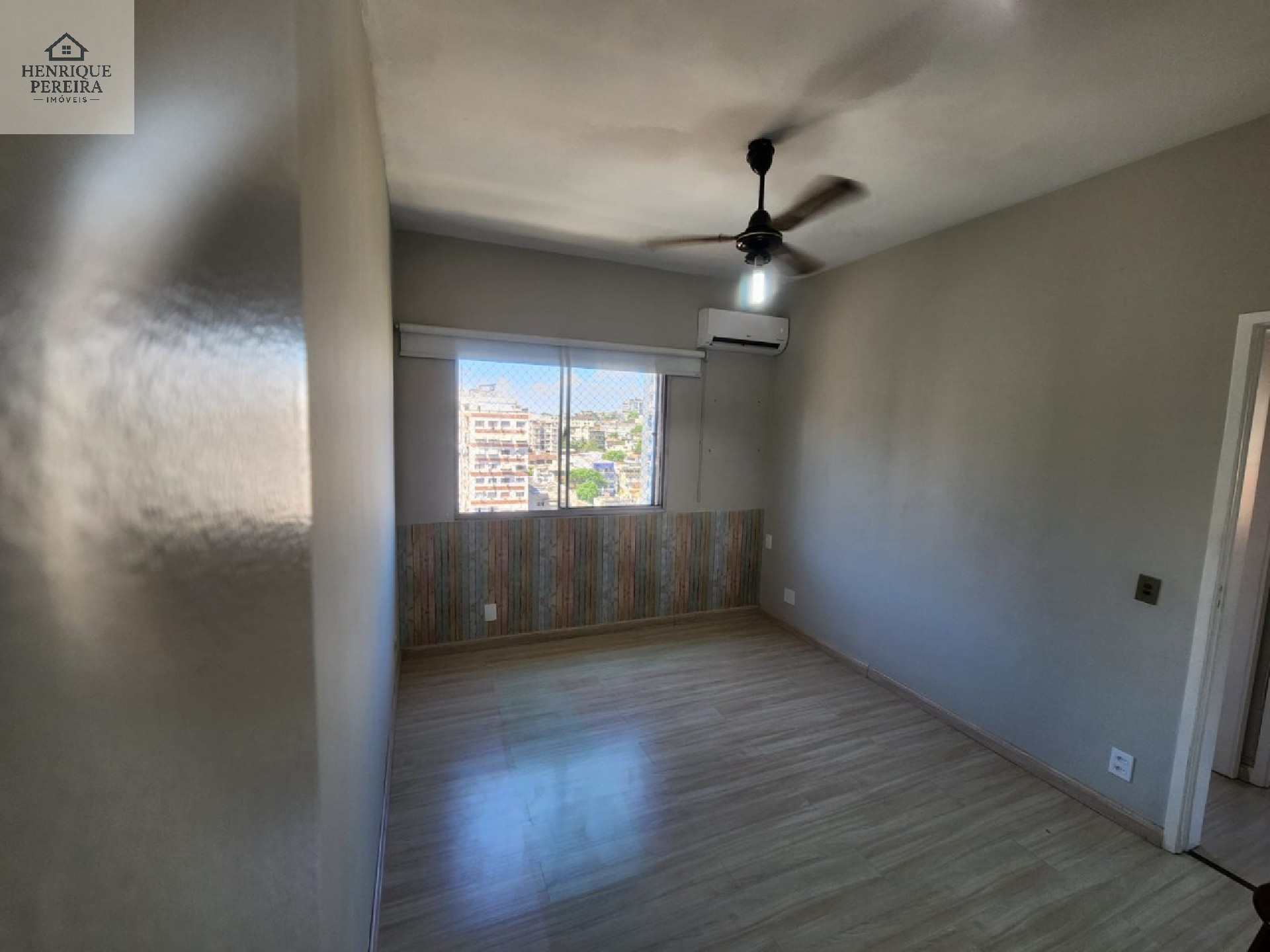 Apartamento à venda com 3 quartos, 93m² - Foto 7