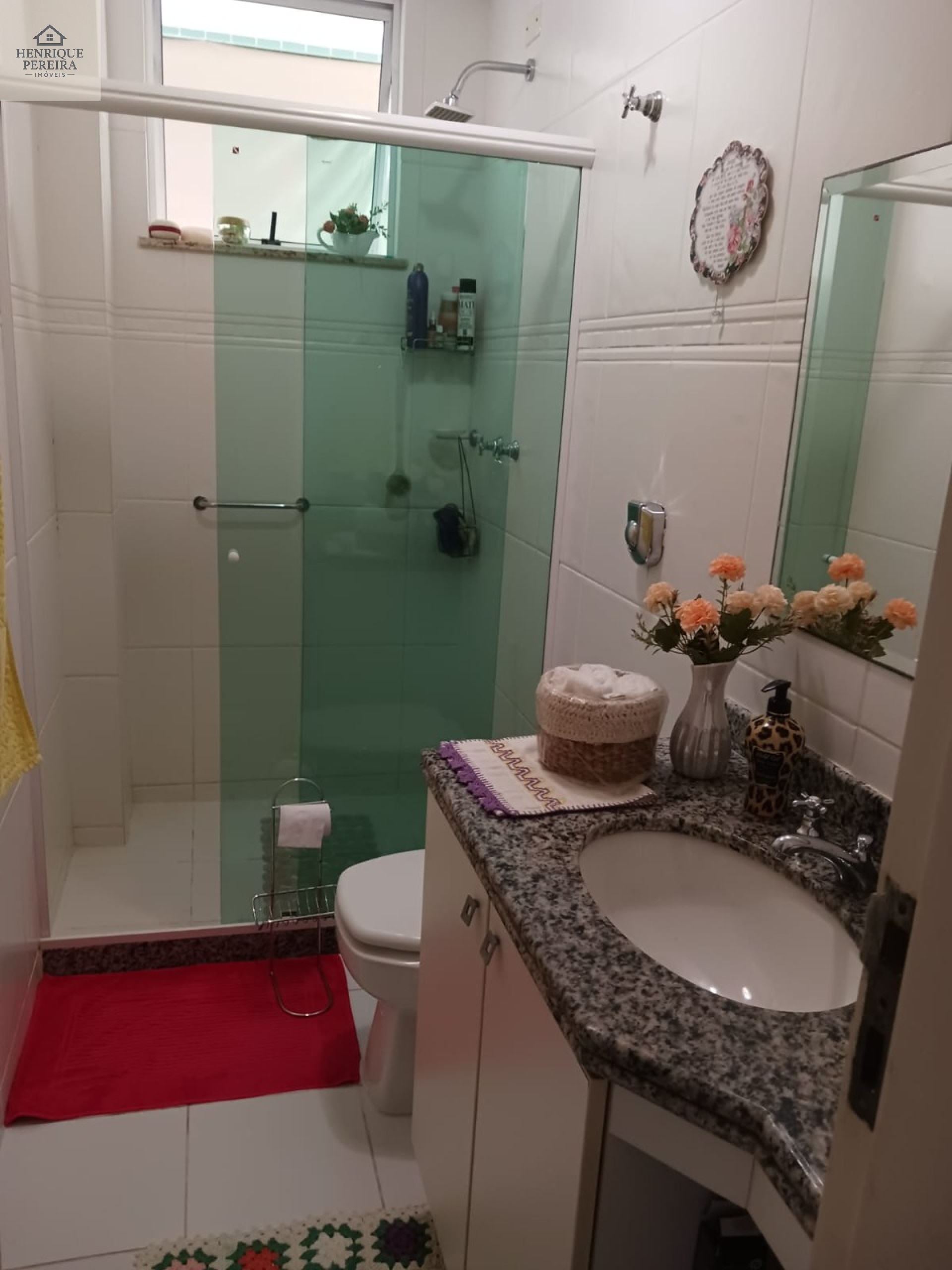Imperdível apartamento à venda no bairro Jardim Guanabara, Rio de Janeiro-RJ: 3 quartos, 1 suíte, 1 sala, 3 banheiros, 3 vagas de garagem, 114m².