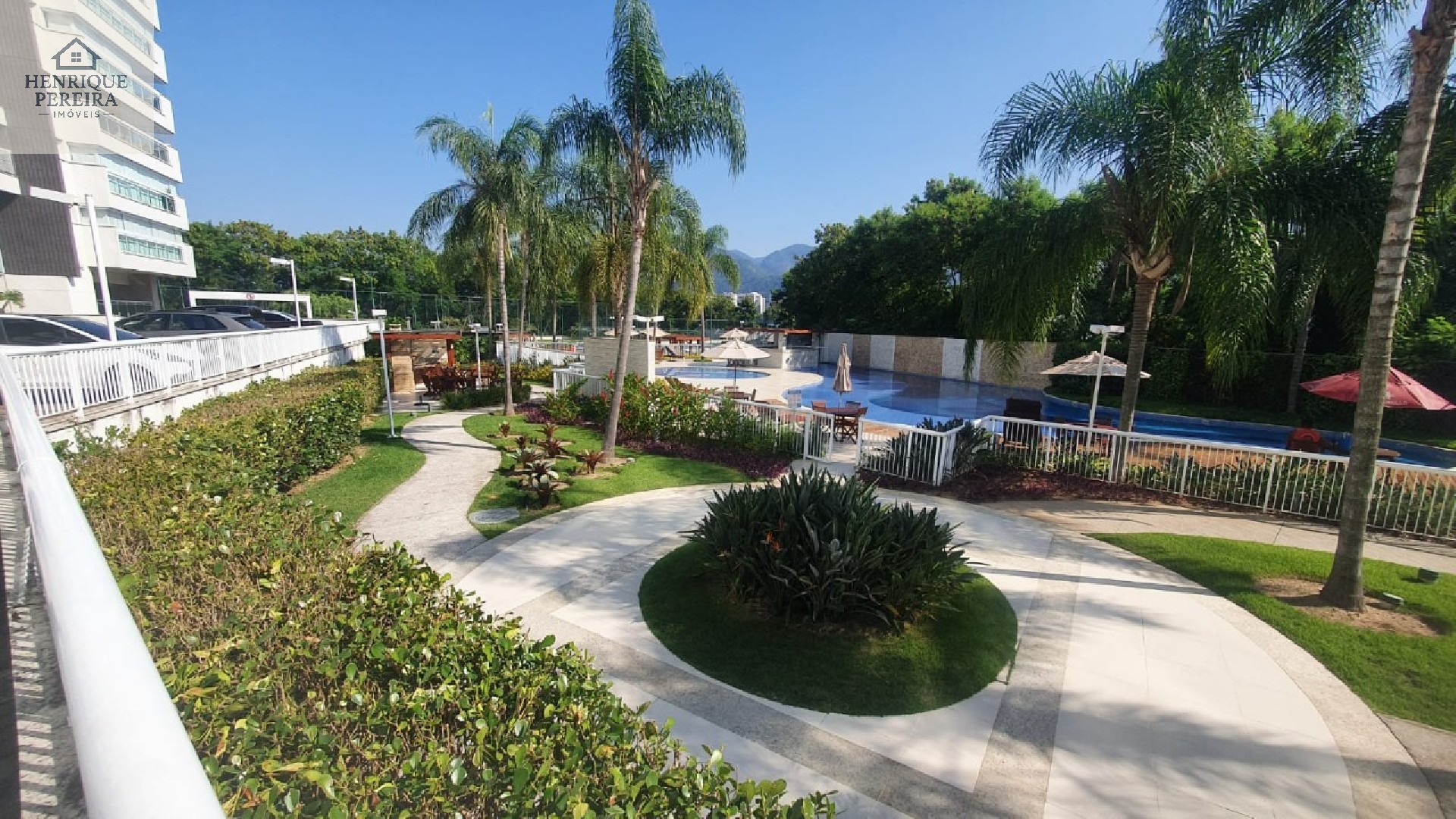 Apartamento de 2 quartos na Barra da Tijuca, RJ, Alphagreen Residence Club: 2 suítes, 1 sala, 3 banheiros, 86 m² e vaga de garagem!