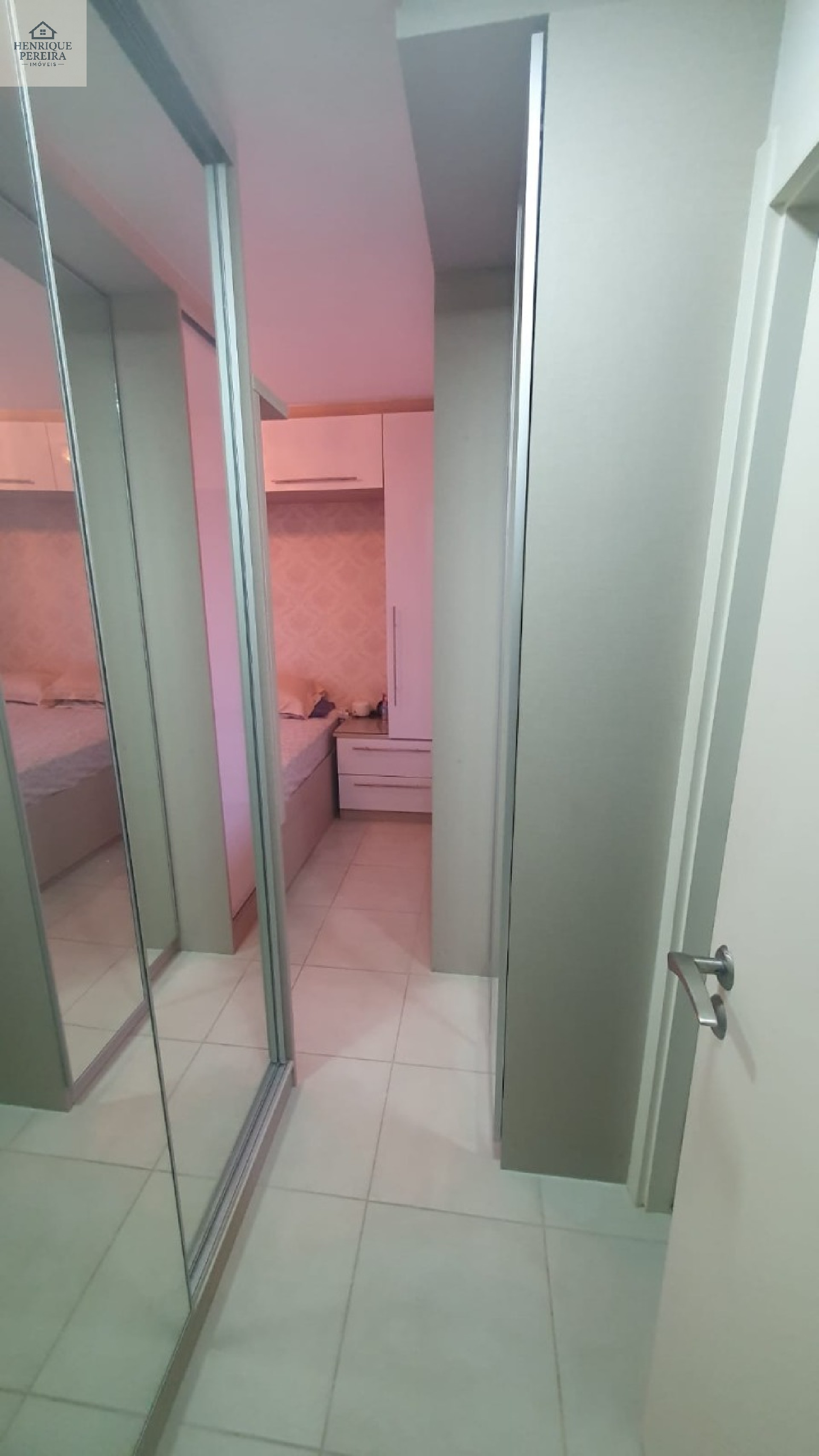 Apartamento de 2 quartos na Barra da Tijuca, RJ, Alphagreen Residence Club: 2 suítes, 1 sala, 3 banheiros, 86 m² e vaga de garagem!