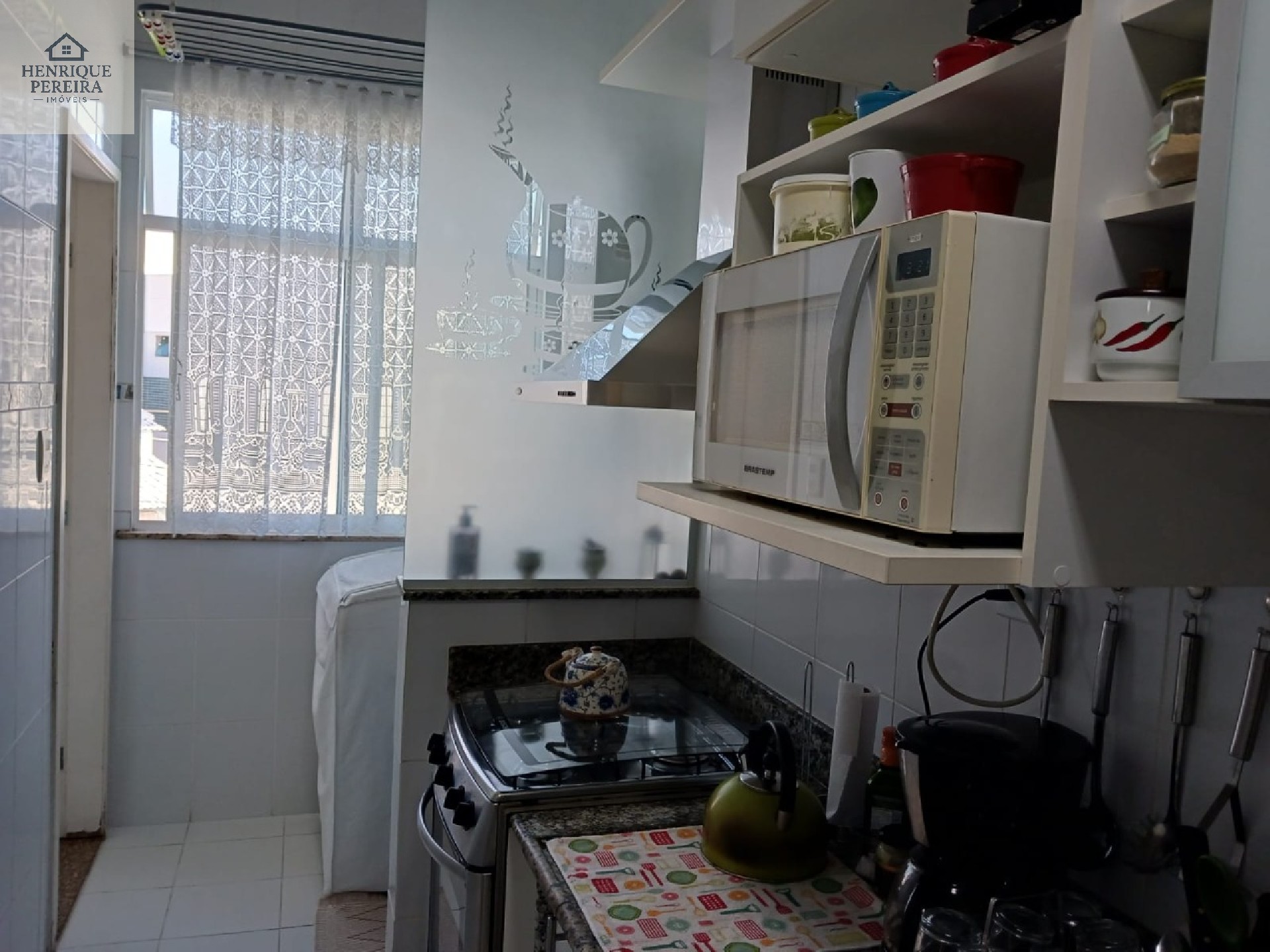 Imperdível apartamento à venda no bairro Jardim Guanabara, Rio de Janeiro-RJ: 3 quartos, 1 suíte, 1 sala, 3 banheiros, 3 vagas de garagem, 114m².