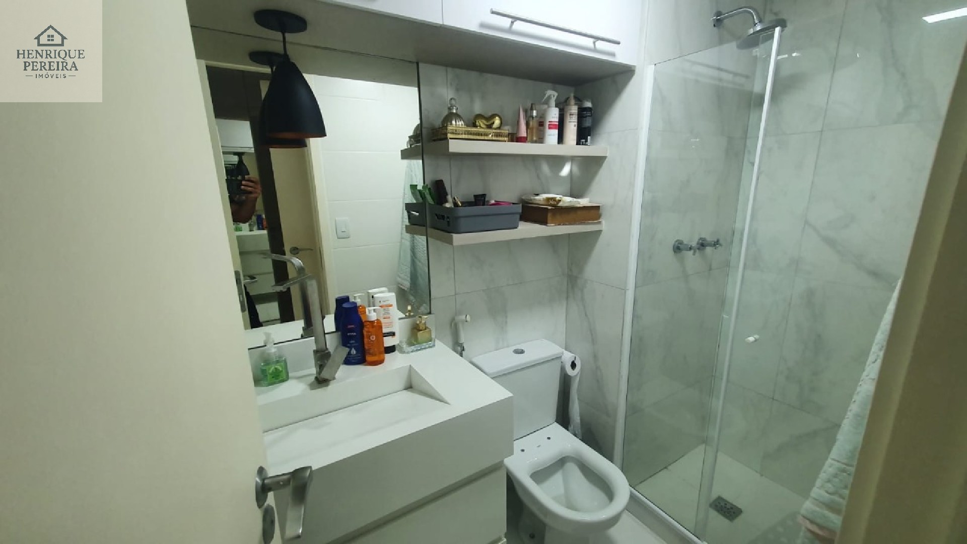 Apartamento de 2 quartos na Barra da Tijuca, RJ, Alphagreen Residence Club: 2 suítes, 1 sala, 3 banheiros, 86 m² e vaga de garagem!