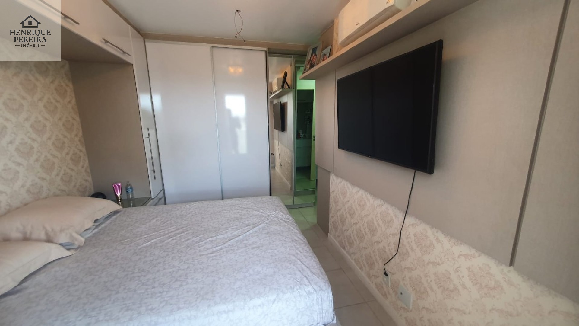Apartamento de 2 quartos na Barra da Tijuca, RJ, Alphagreen Residence Club: 2 suítes, 1 sala, 3 banheiros, 86 m² e vaga de garagem!