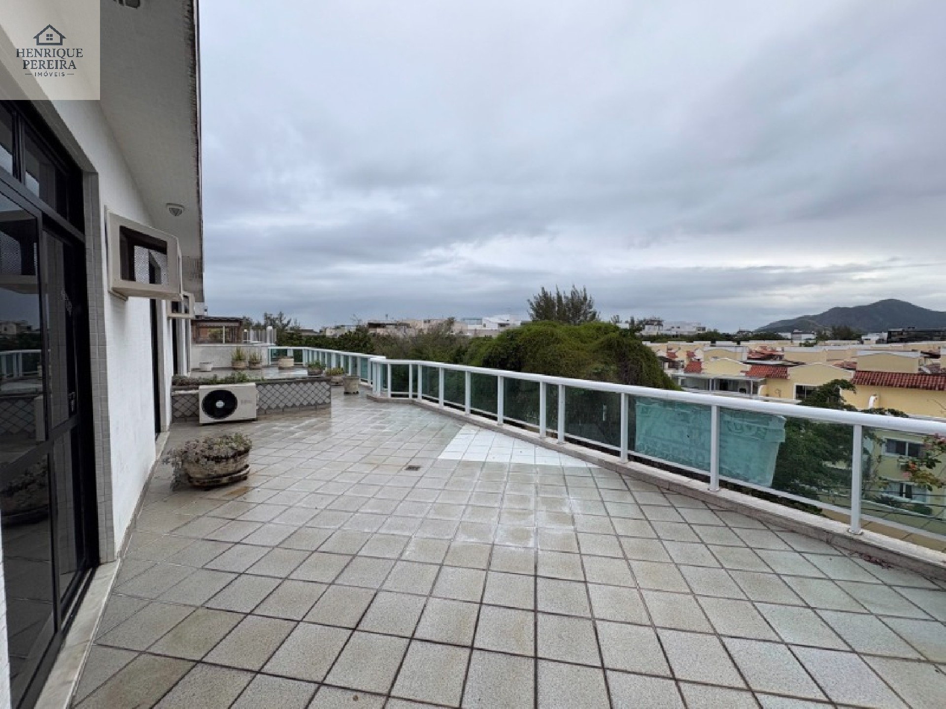 Cobertura de 547m2 e linear no recreio dos bandeirantes: 5 q - foto 2