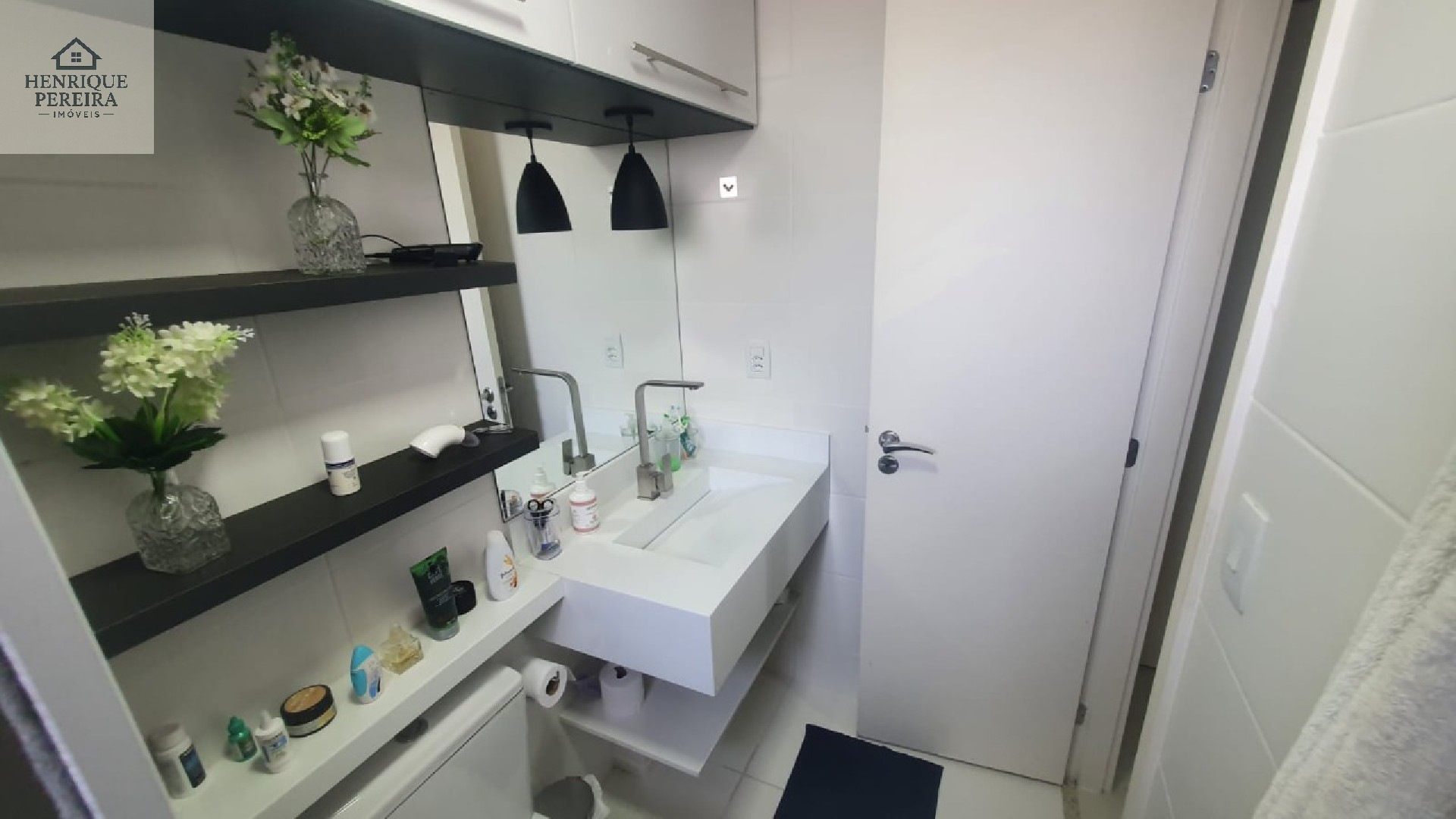 Apartamento de 2 quartos na Barra da Tijuca, RJ, Alphagreen Residence Club: 2 suítes, 1 sala, 3 banheiros, 86 m² e vaga de garagem!