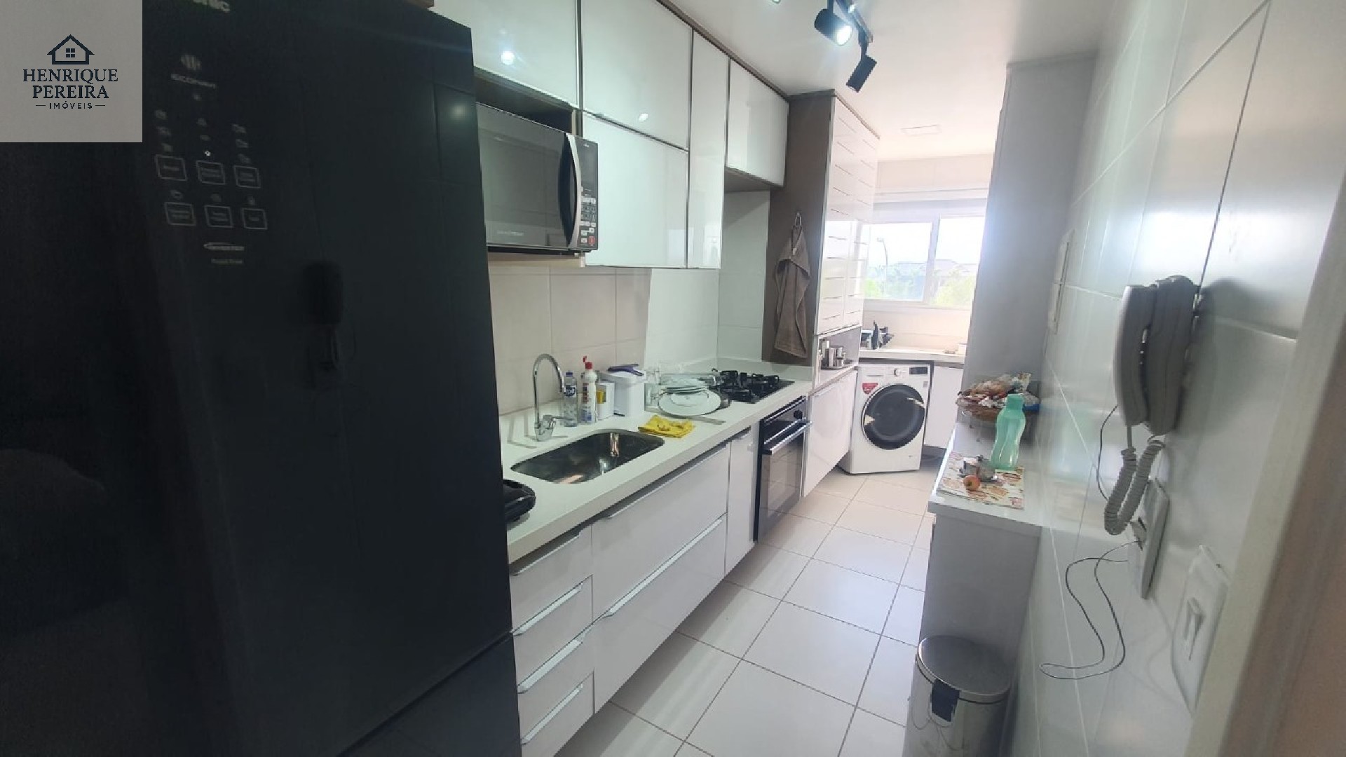 Apartamento de 2 quartos na Barra da Tijuca, RJ, Alphagreen Residence Club: 2 suítes, 1 sala, 3 banheiros, 86 m² e vaga de garagem!