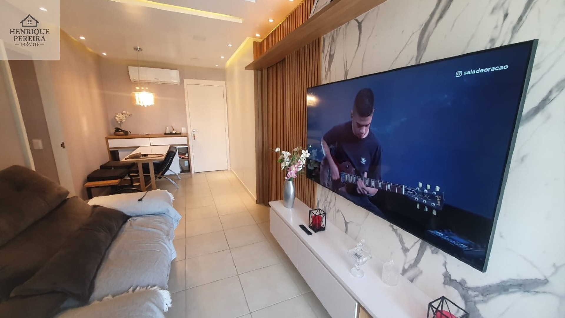 Apartamento de 2 quartos na Barra da Tijuca, RJ, Alphagreen Residence Club: 2 suítes, 1 sala, 3 banheiros, 86 m² e vaga de garagem!