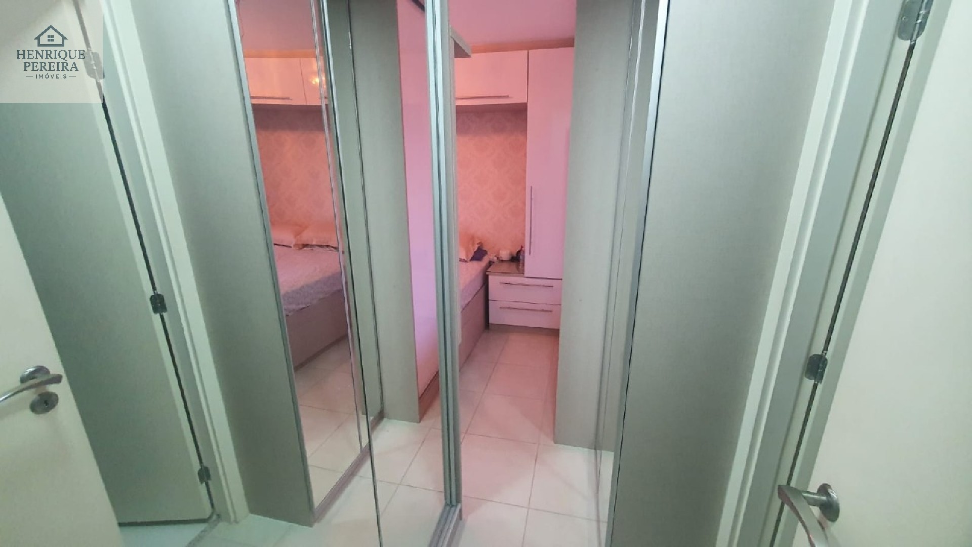 Apartamento de 2 quartos na Barra da Tijuca, RJ, Alphagreen Residence Club: 2 suítes, 1 sala, 3 banheiros, 86 m² e vaga de garagem!
