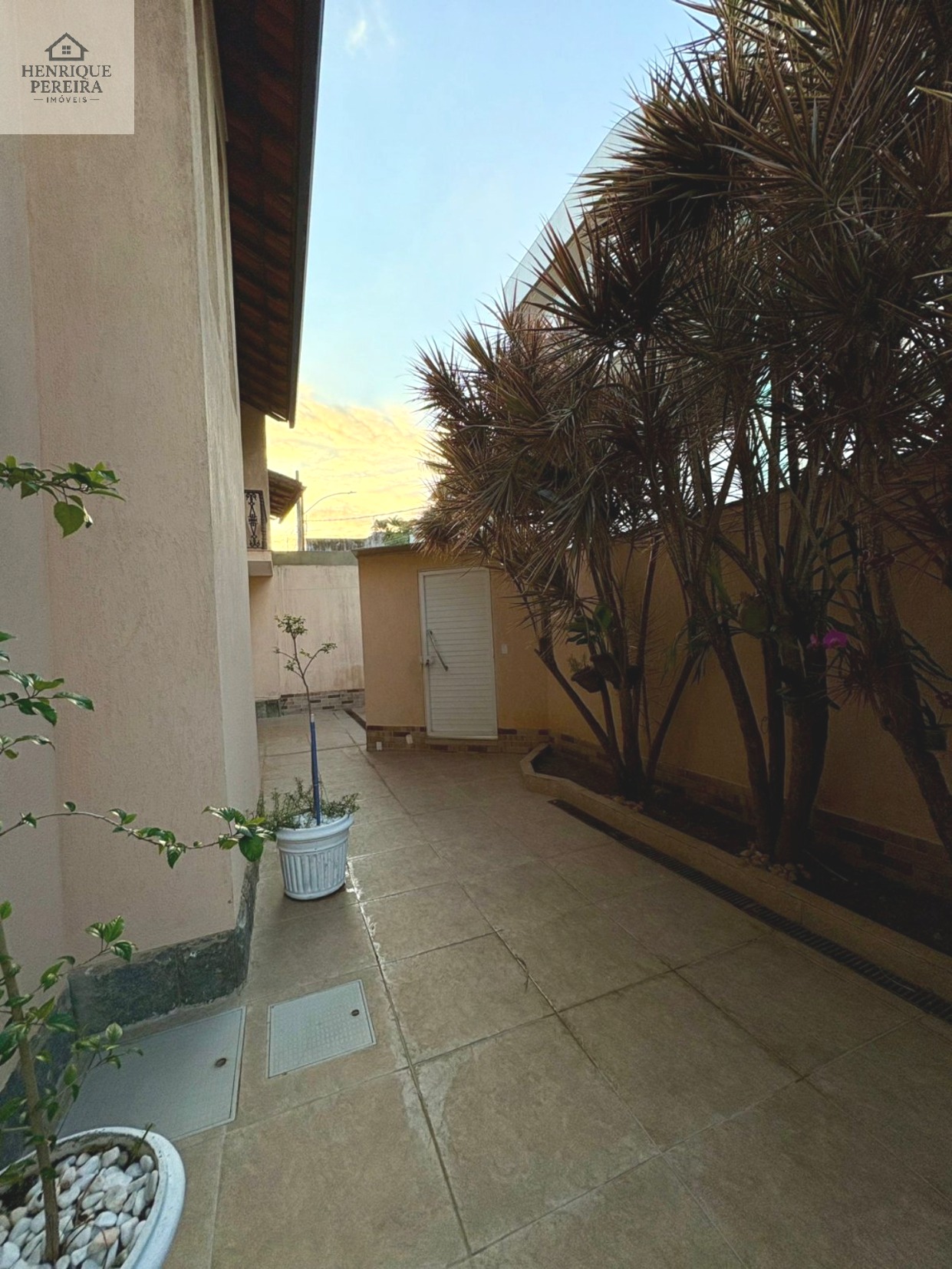 Casa à venda com 4 quartos - Foto 3