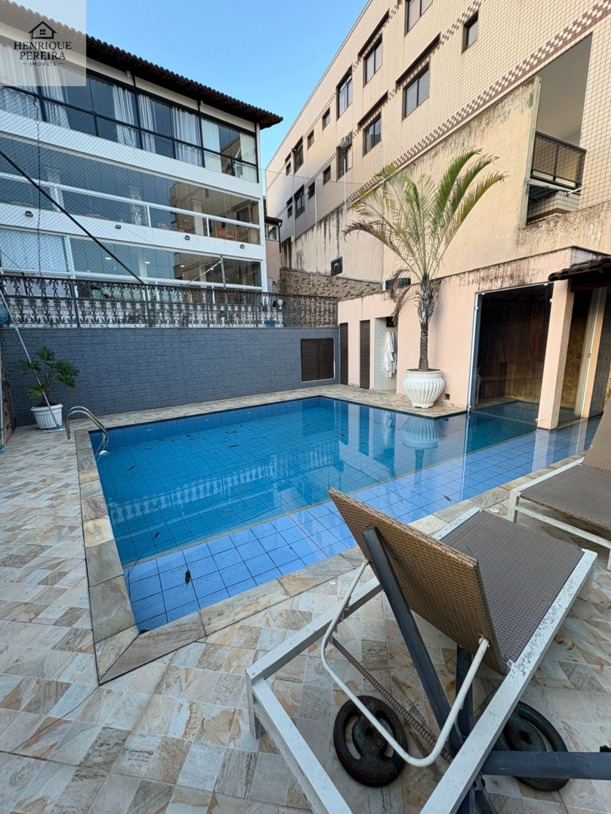 Casa à venda com 4 quartos - Foto 1