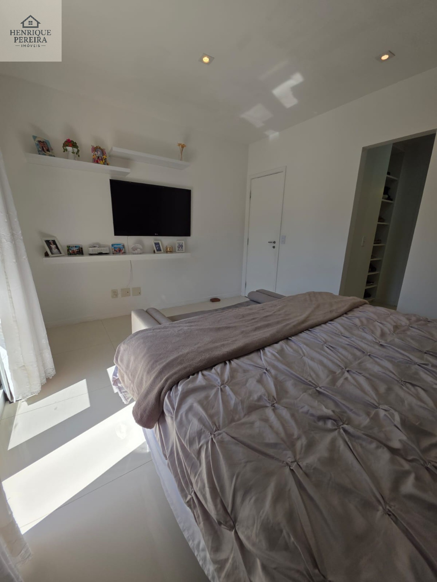 Casa, 6 quartos, 312 m² - Foto 8