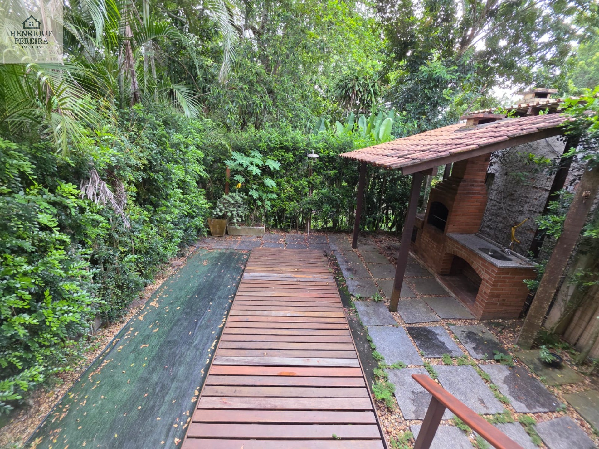 Casa, 4 quartos, 240 m² - Foto 37