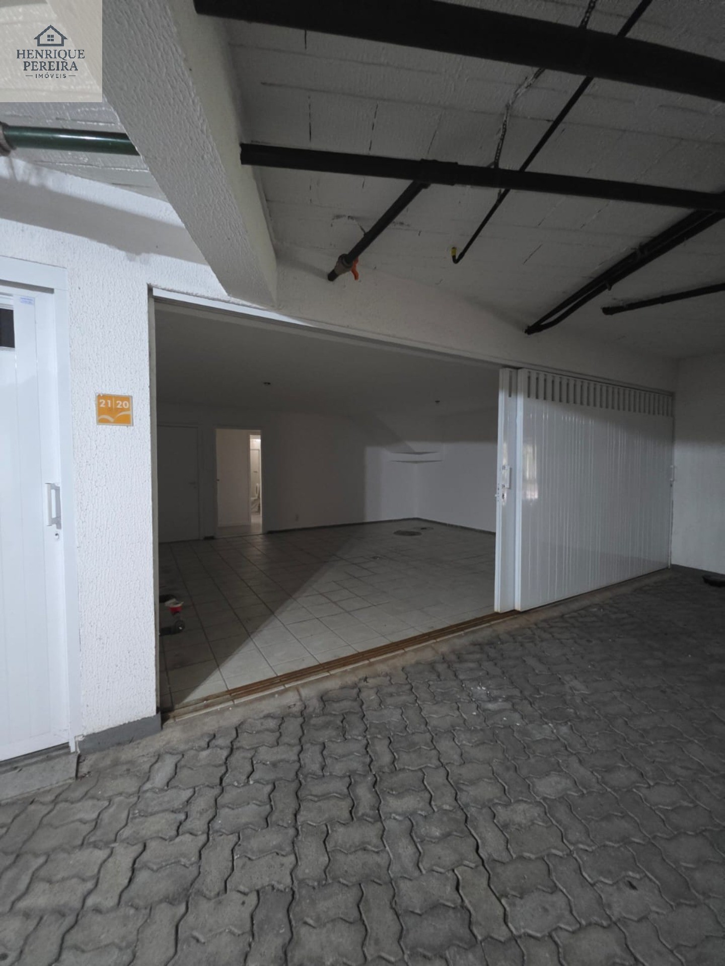 Casa, 4 quartos, 240 m² - Foto 17
