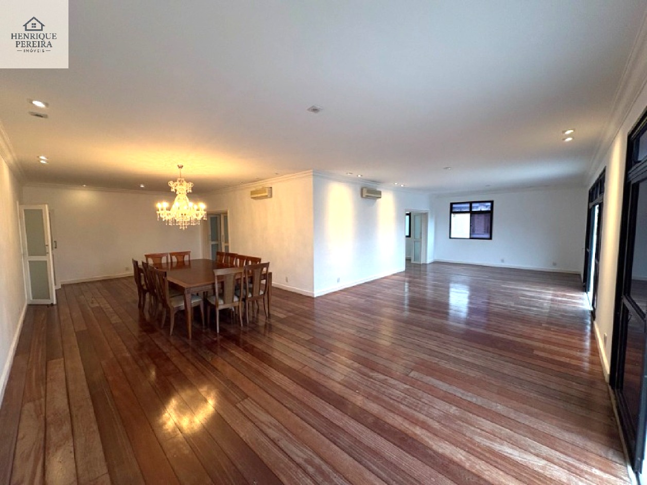 Cobertura de 547m2 e Linear no Recreio dos Bandeirantes: 5 quartos, 2 suítes, 2 salas, 4 banheiros, 3 vagas e 547m² de área.