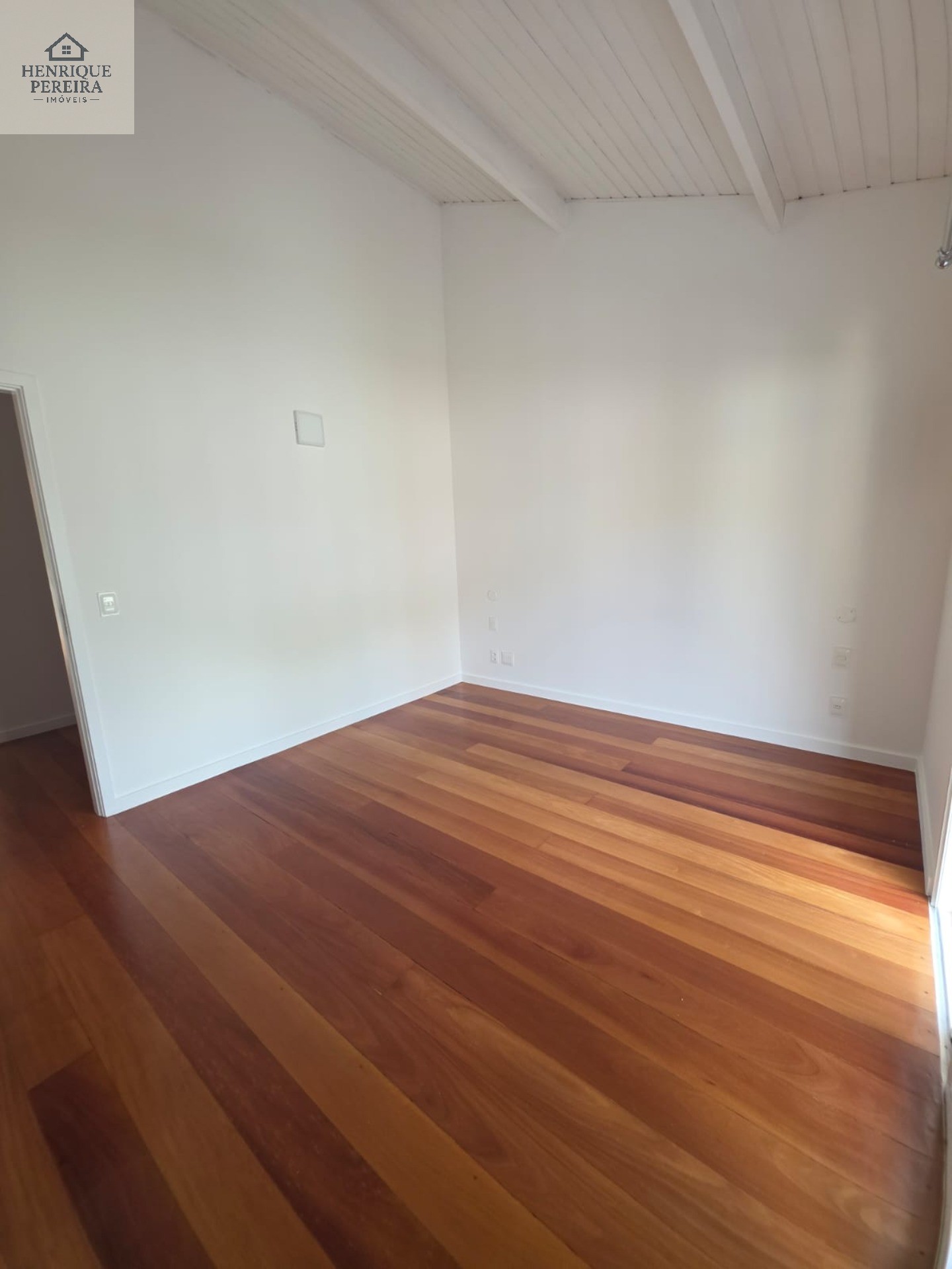 Casa, 4 quartos, 240 m² - Foto 56