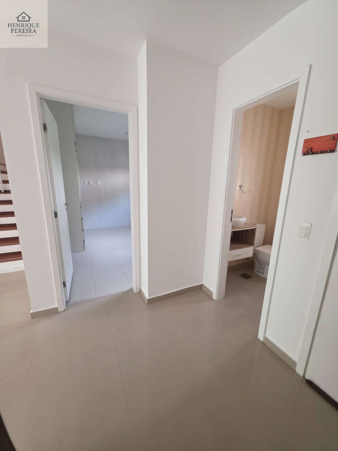 Casa, 4 quartos, 240 m² - Foto 44