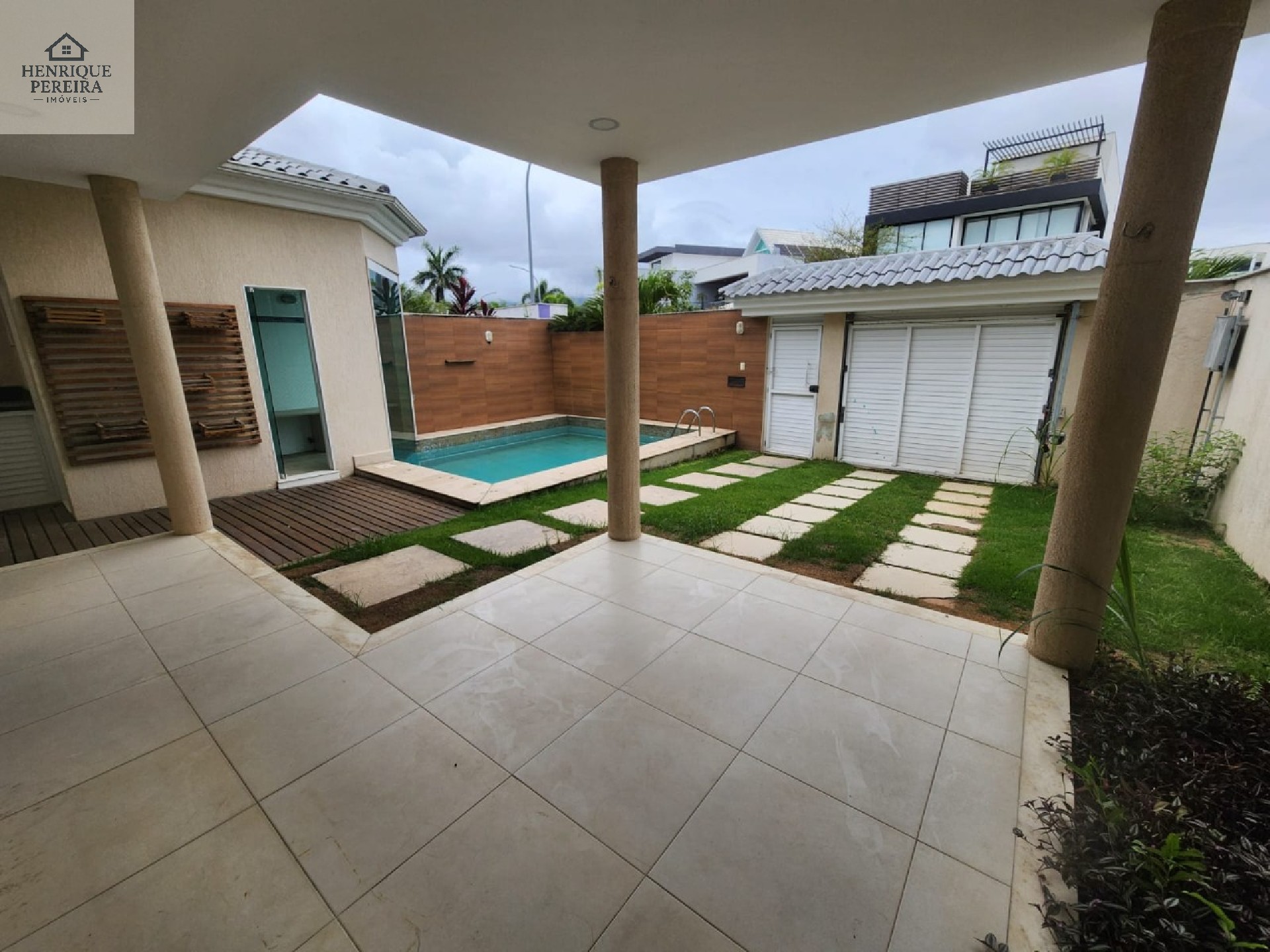 Casa, 4 quartos, 280 m² - Foto 9