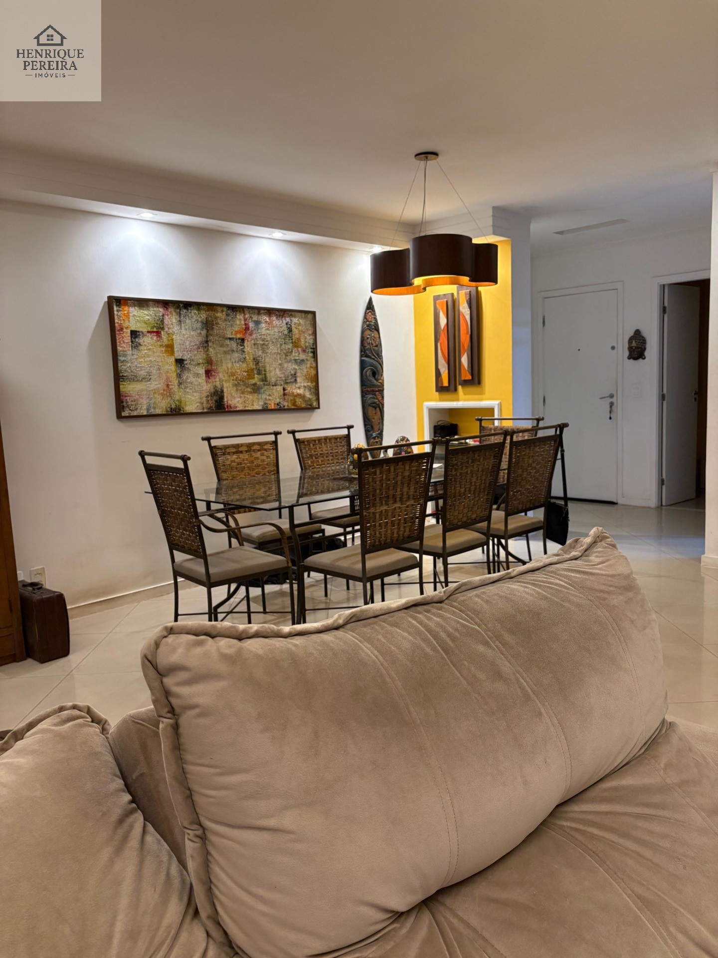 Casa de Vila no Recreio: 3 Suítes, Quintal e Perto da Praia