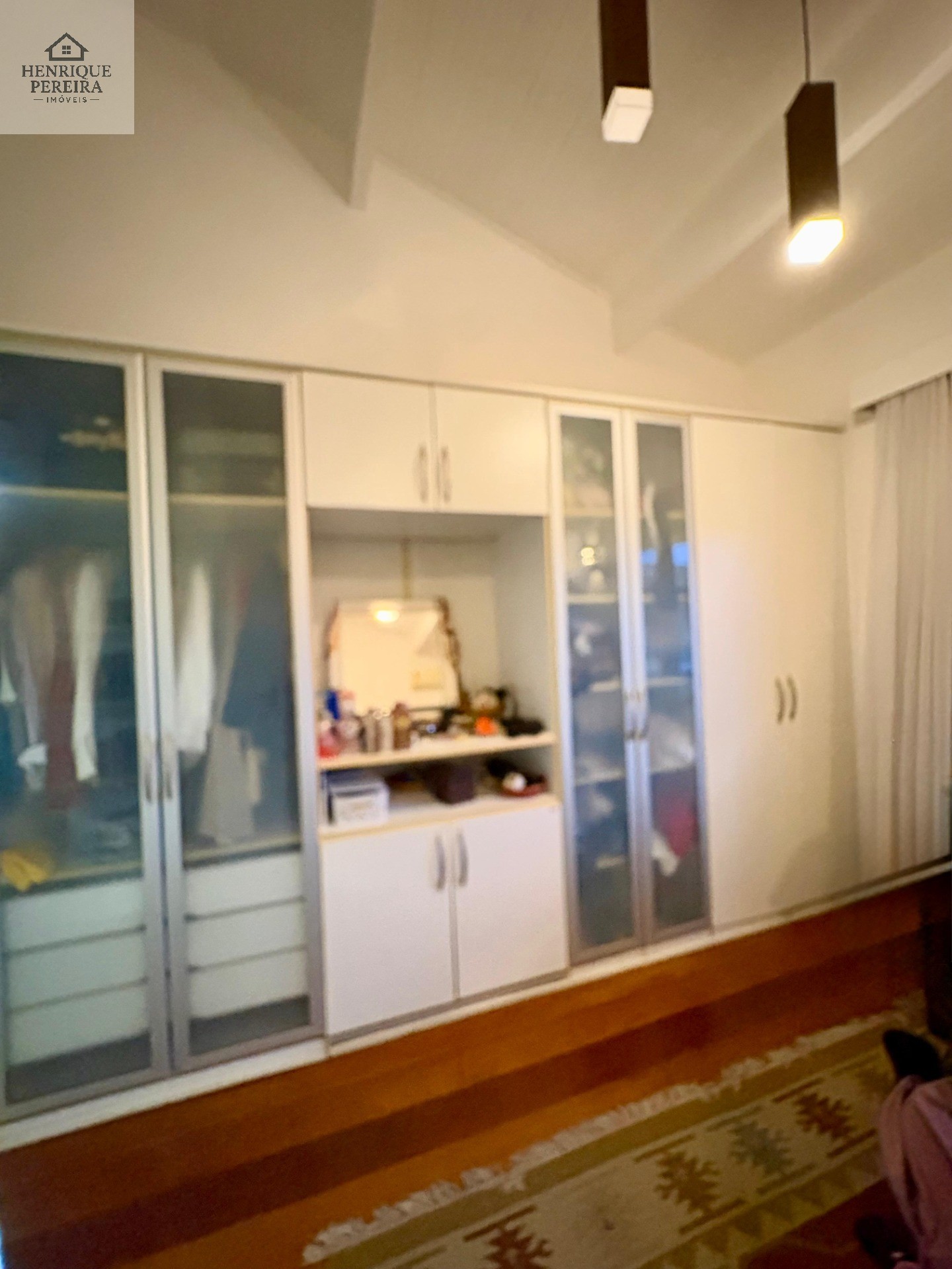 Casa de Vila no Recreio: 3 Suítes, Quintal e Perto da Praia