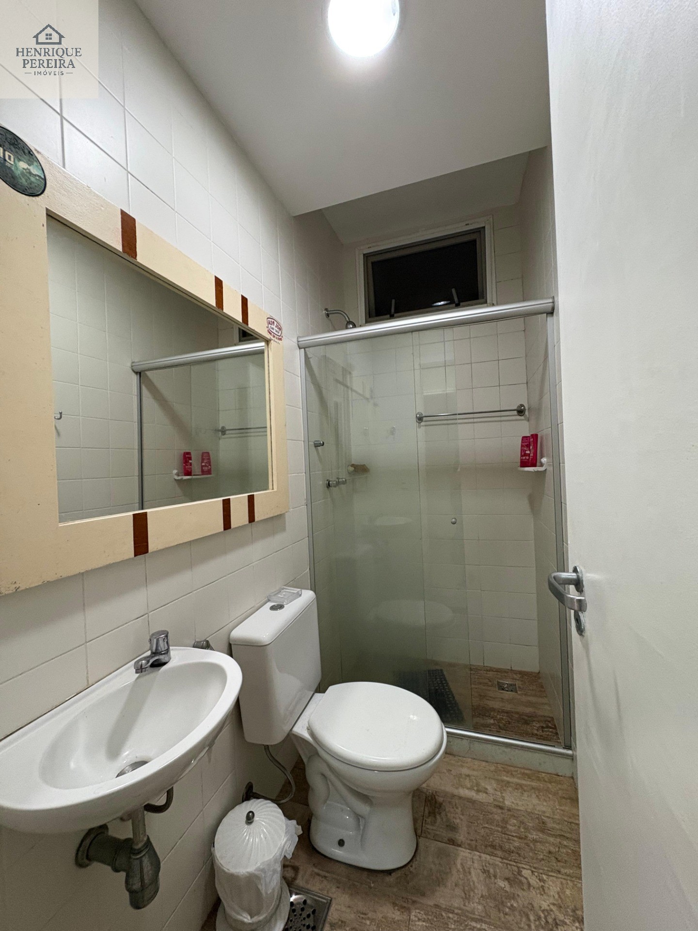 Casa de Vila no Recreio: 3 Suítes, Quintal e Perto da Praia