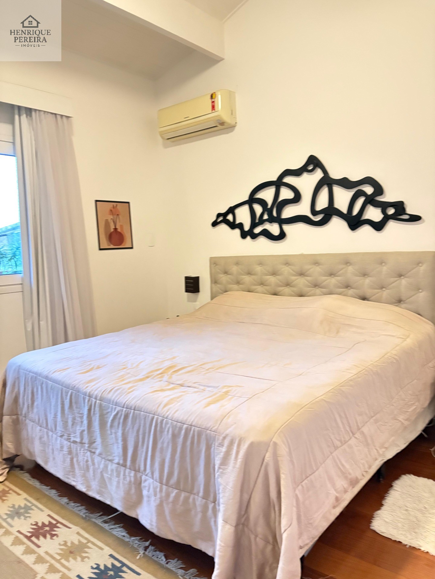 Casa de Vila no Recreio: 3 Suítes, Quintal e Perto da Praia