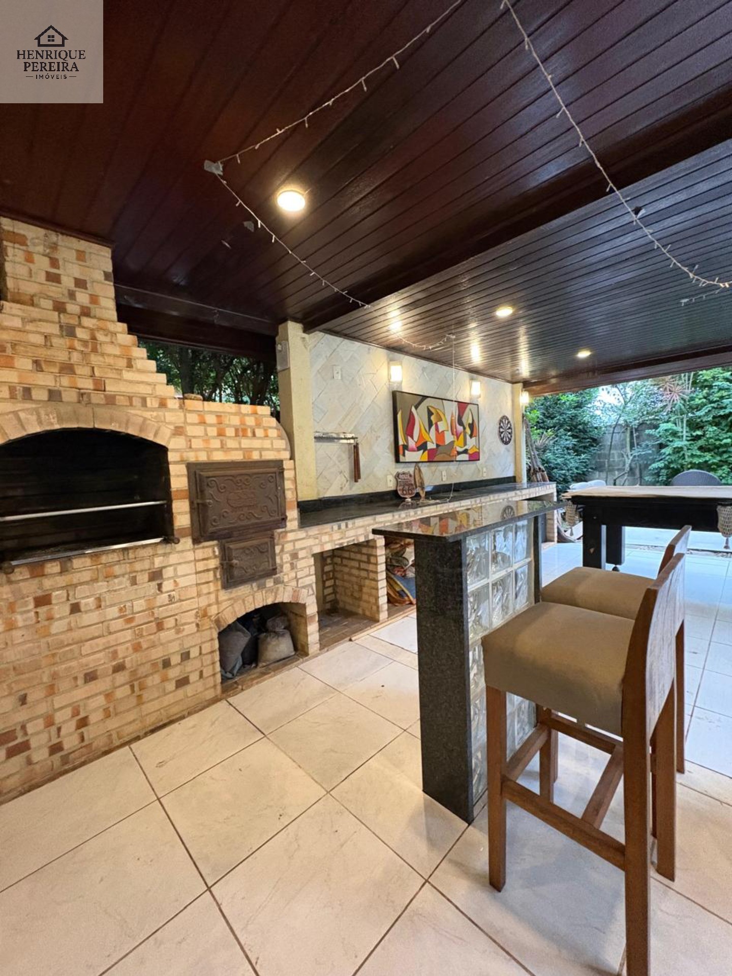 Casa de Vila no Recreio: 3 Suítes, Quintal e Perto da Praia
