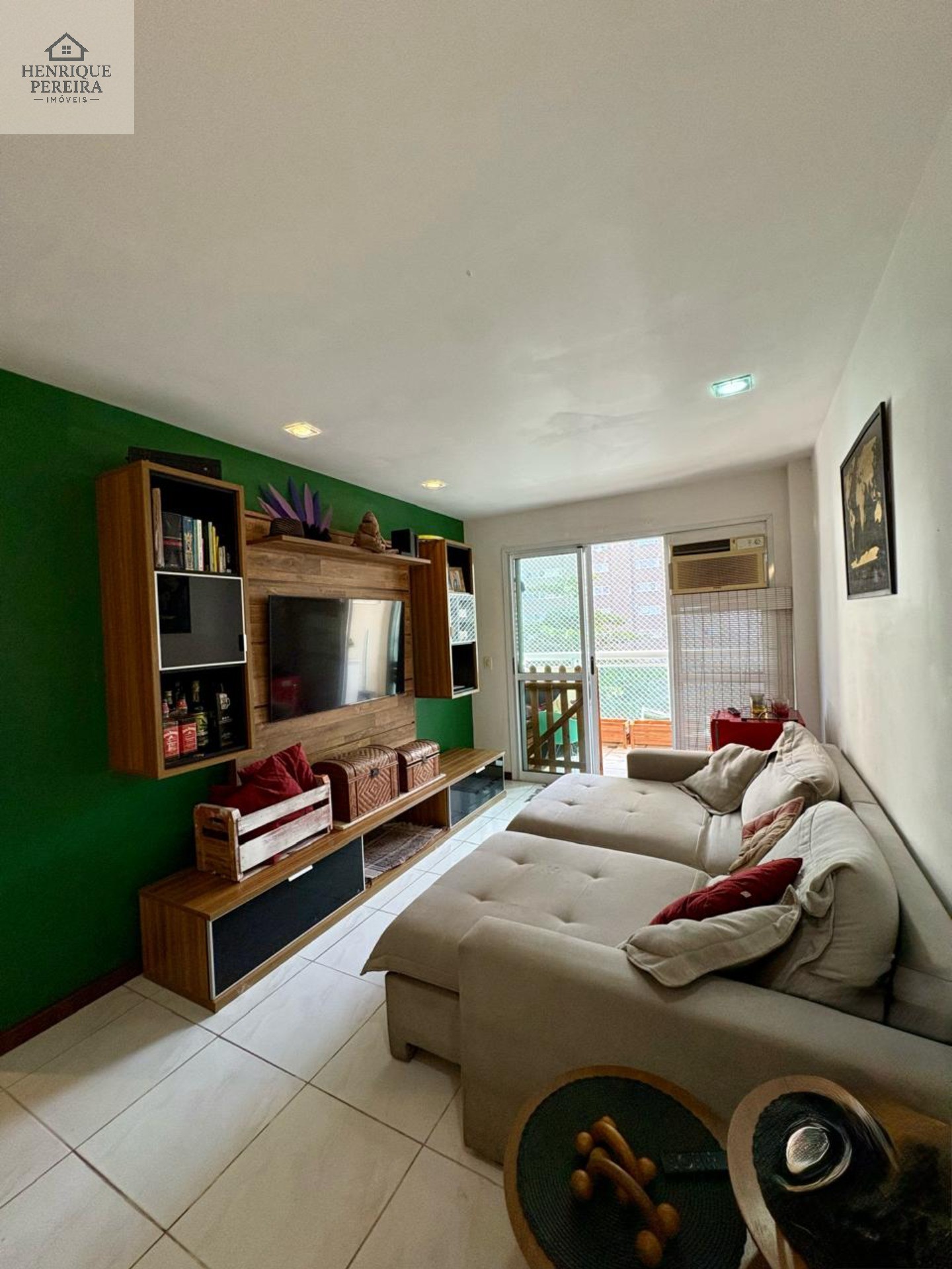 Apartamento 2 Quartos (1 Suíte) à Venda na Mena Barreto, Botafogo 1 Vaga