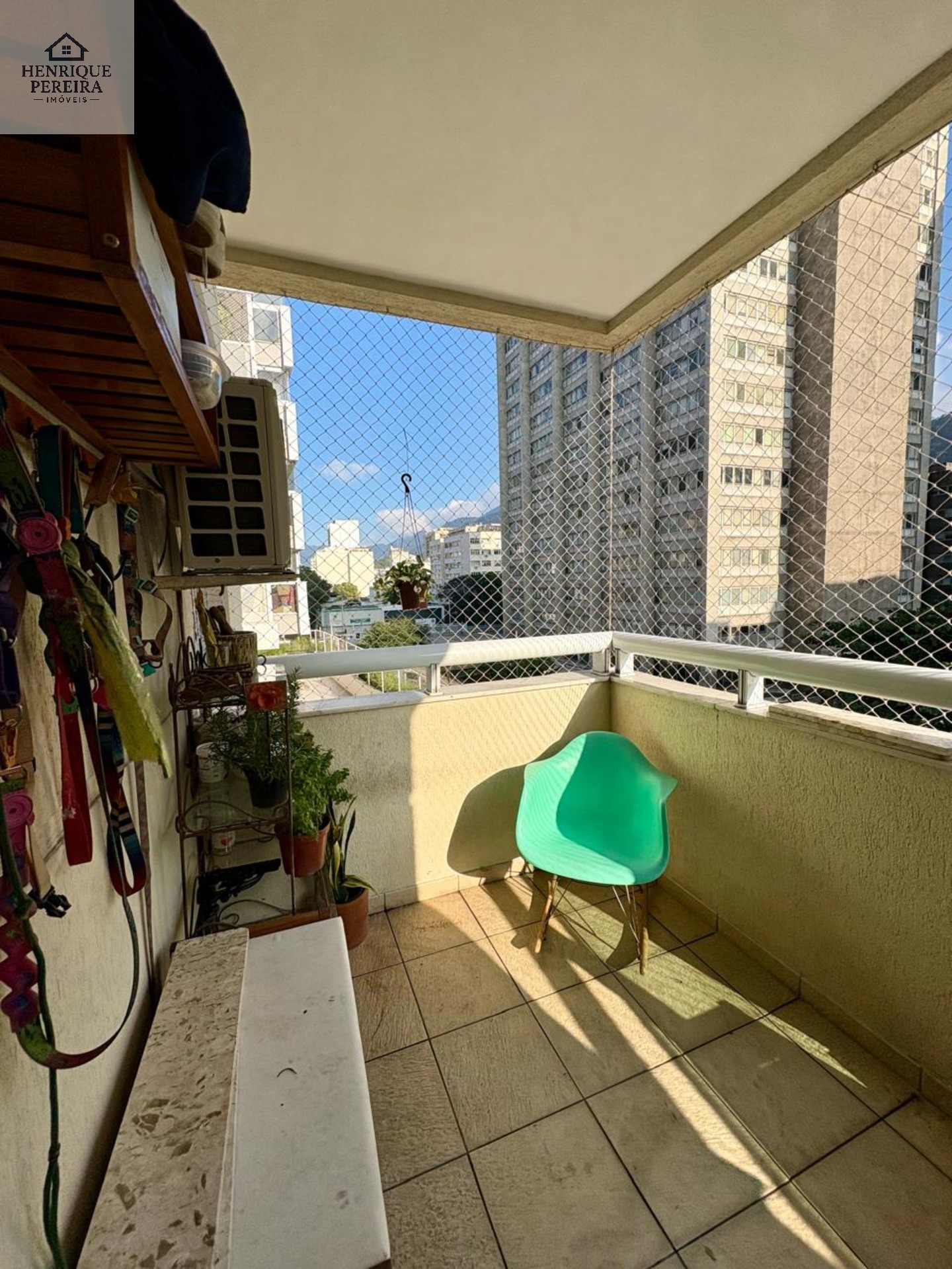 Apartamento 2 Quartos (1 Suíte) à Venda na Mena Barreto, Botafogo 1 Vaga