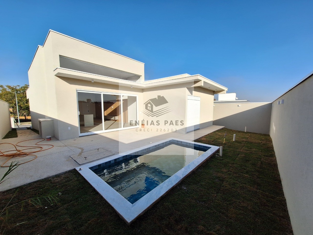 Casa à venda com 3 quartos, 400m² - Foto 25