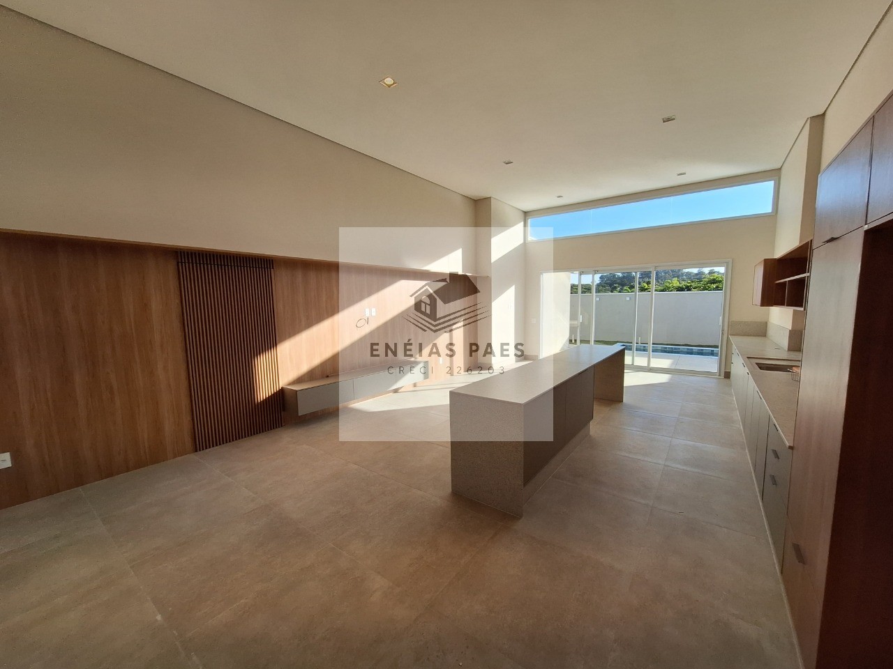 Casa à venda com 3 quartos, 400m² - Foto 7
