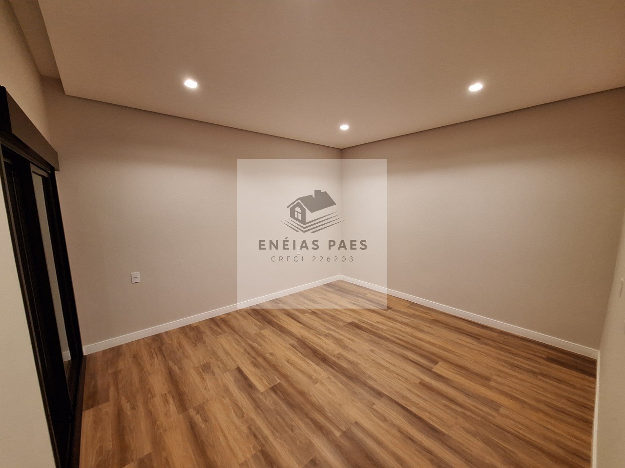Casa à venda com 3 quartos, 400m² - Foto 10