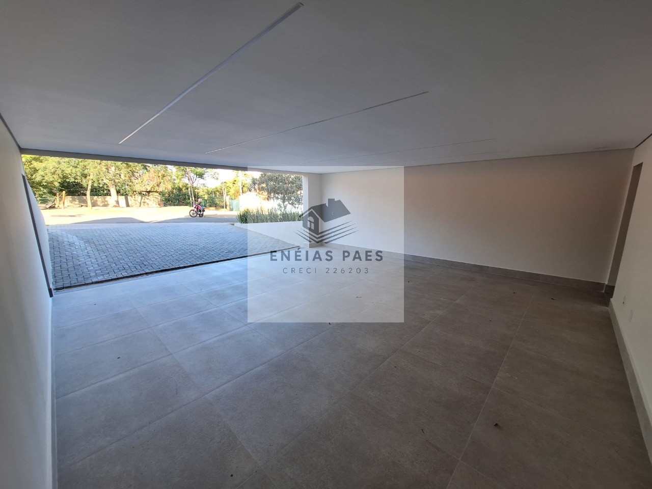 Casa à venda com 3 quartos, 400m² - Foto 3