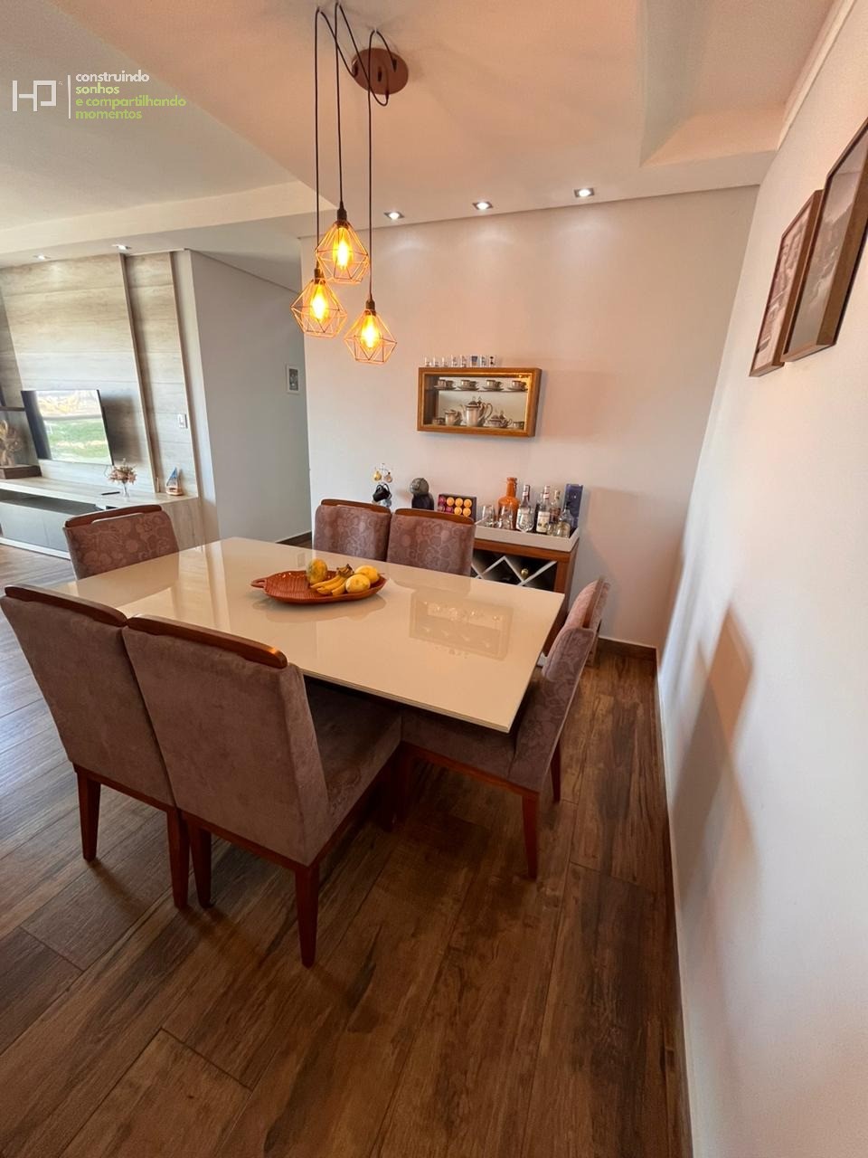 Apartamento, 3 quartos, 100 m² - Foto 1
