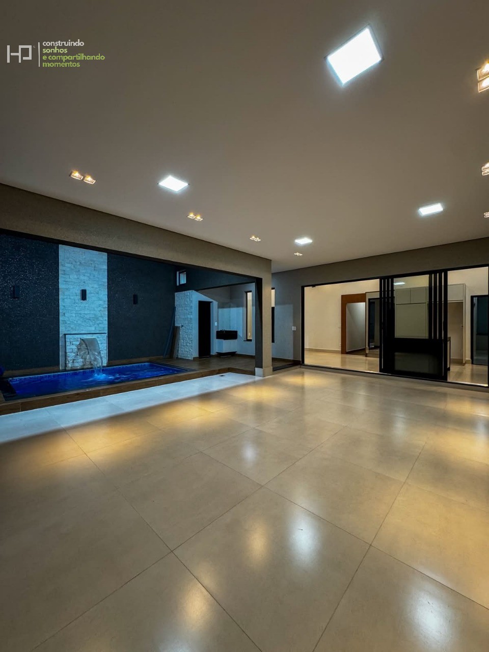 Casa, 3 quartos, 152 m² - Foto 2