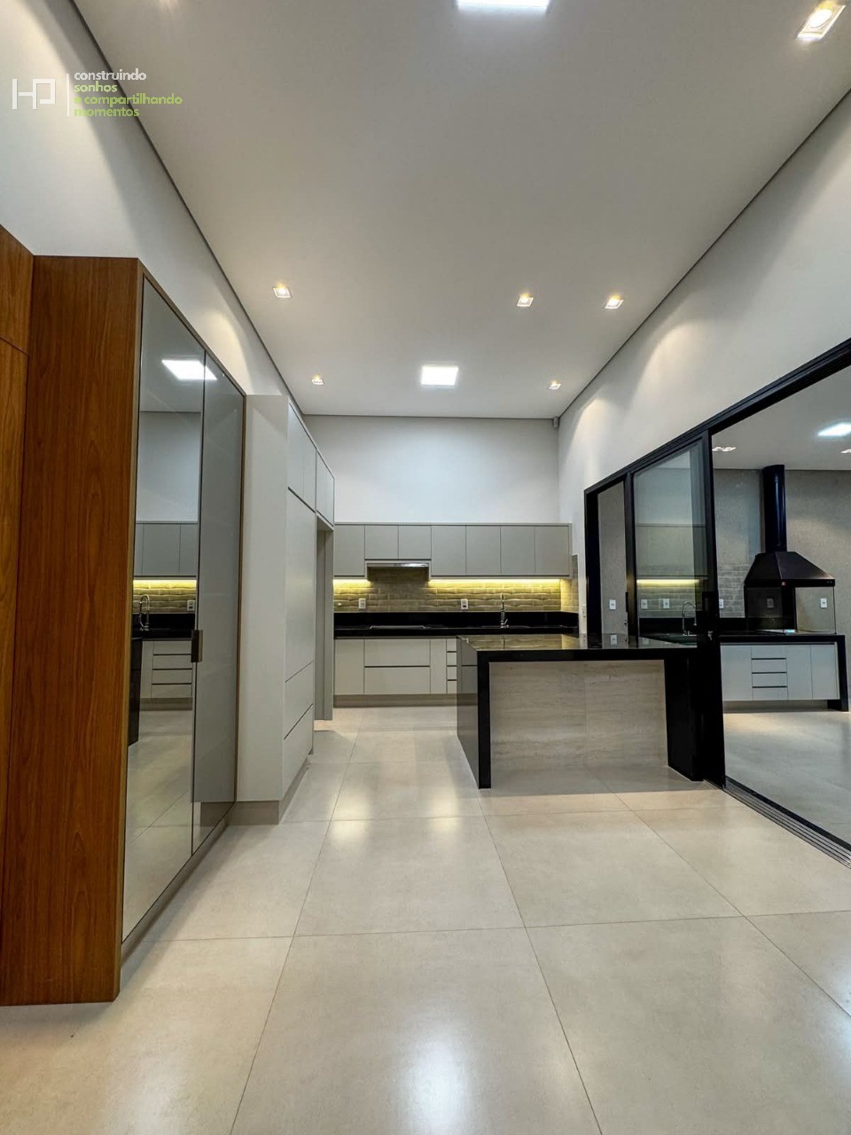 Casa, 3 quartos, 152 m² - Foto 3
