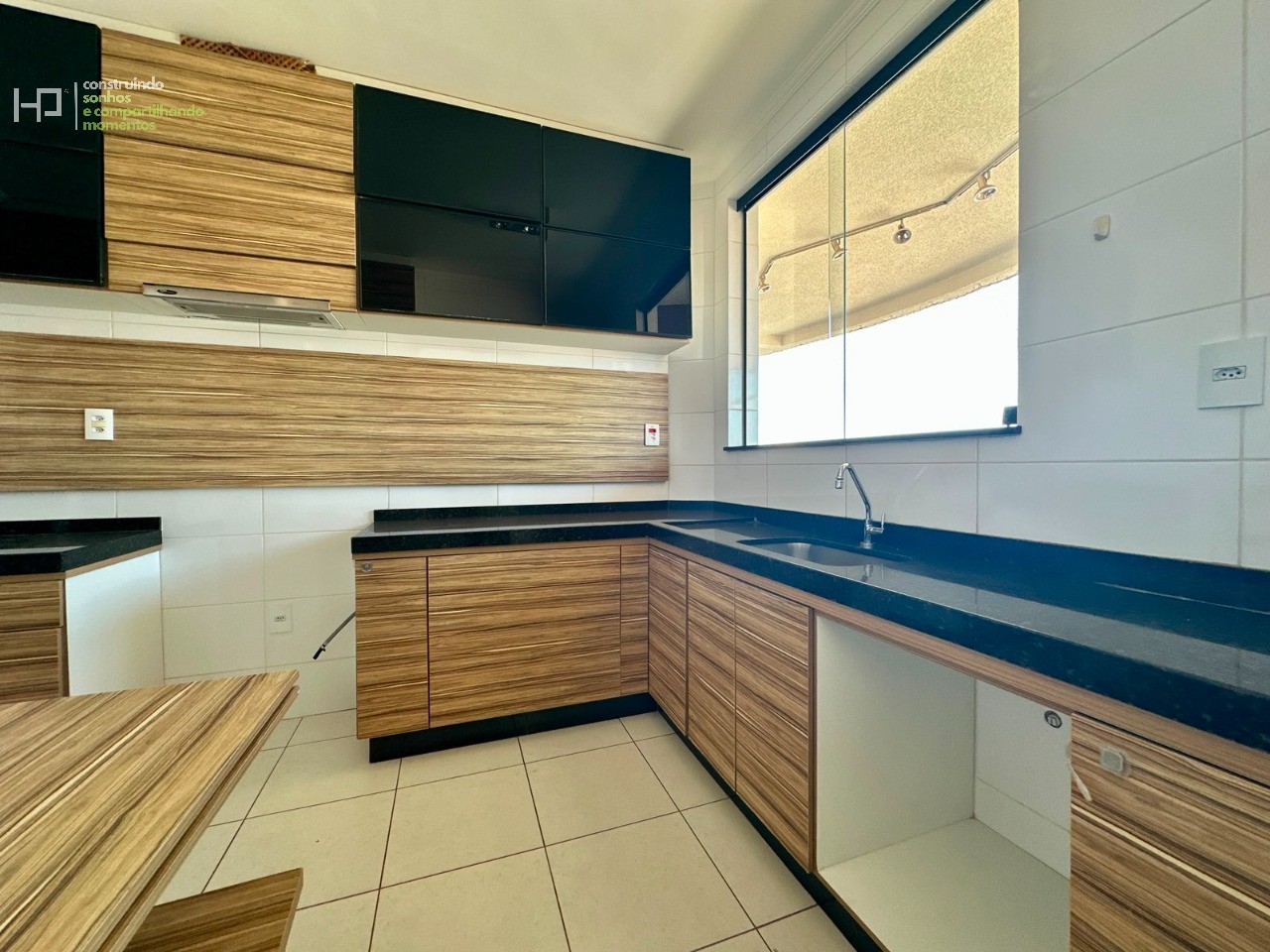 Apartamento, 3 quartos, 105 m² - Foto 2