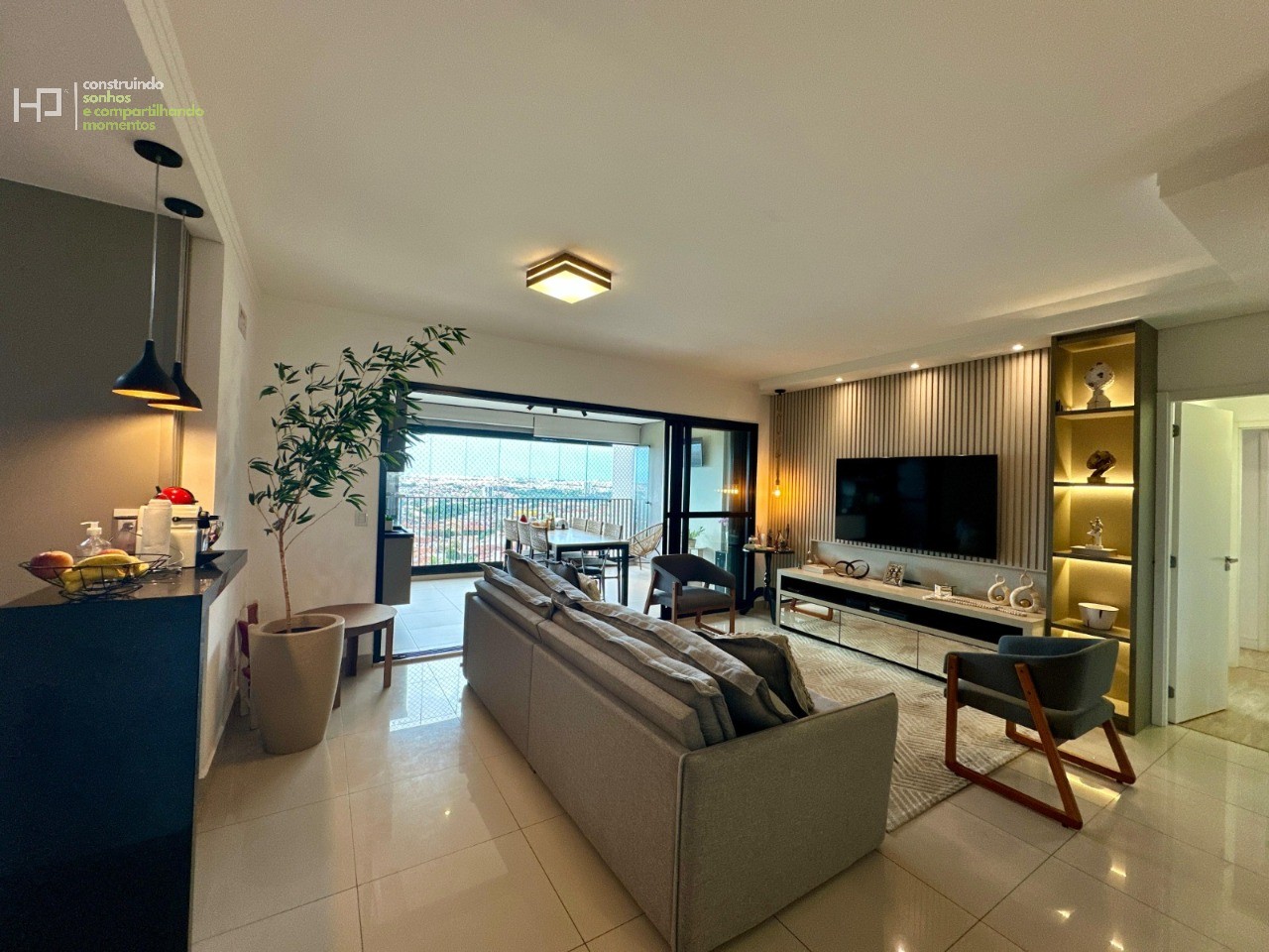 Apartamento, 3 quartos, 127 m² - Foto 2