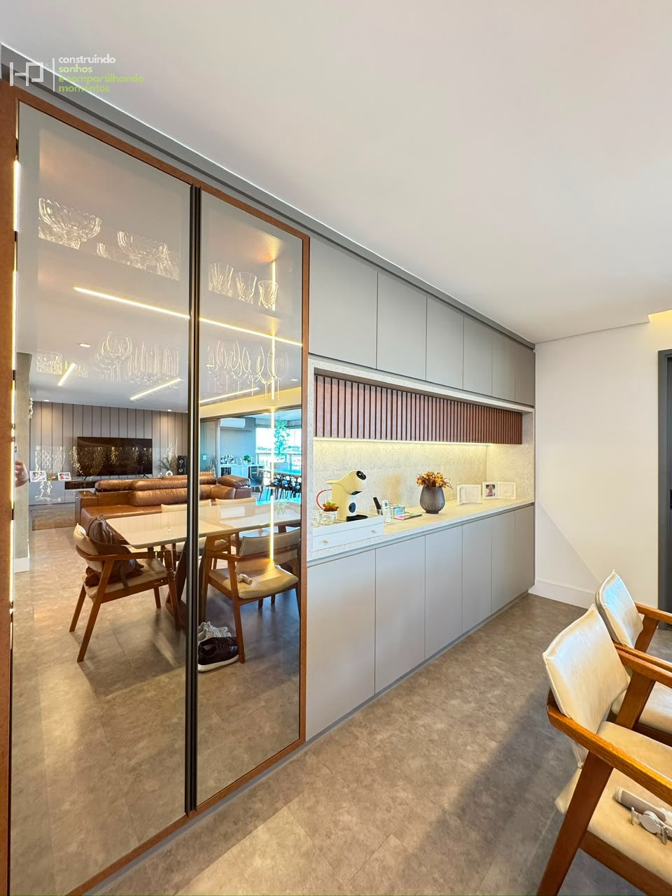 Apartamento, 4 quartos, 245 m² - Foto 11