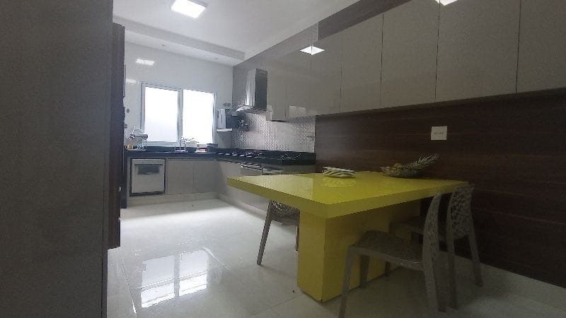Casa, 4 quartos, 250 m² - Foto 16