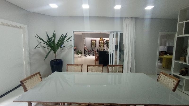 Casa, 4 quartos, 250 m² - Foto 9