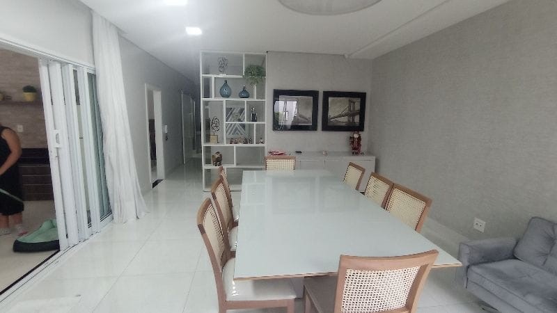 Casa, 4 quartos, 250 m² - Foto 10