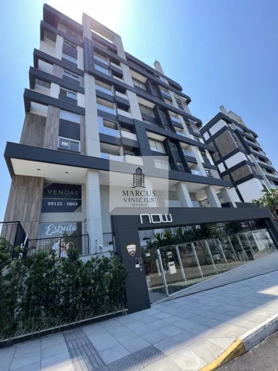 Apartamento à venda com 2 quartos, 79m² - Foto 2
