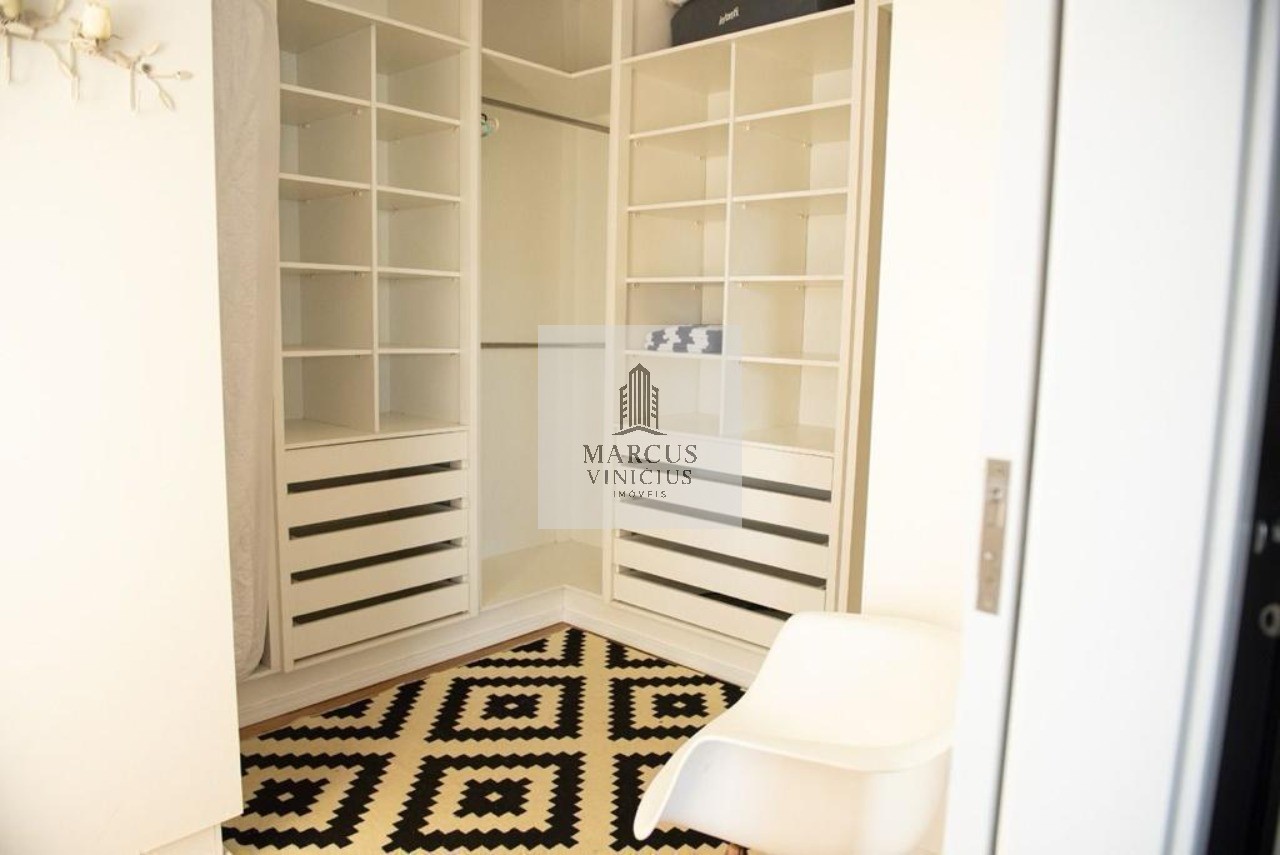 Casa à venda com 5 quartos, 436m² - Foto 8