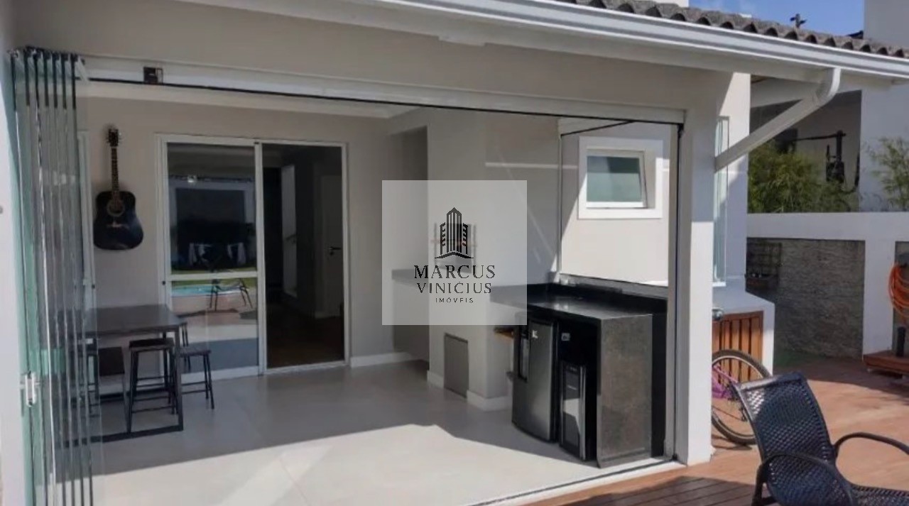 Casa à venda com 3 quartos, 124m² - Foto 14