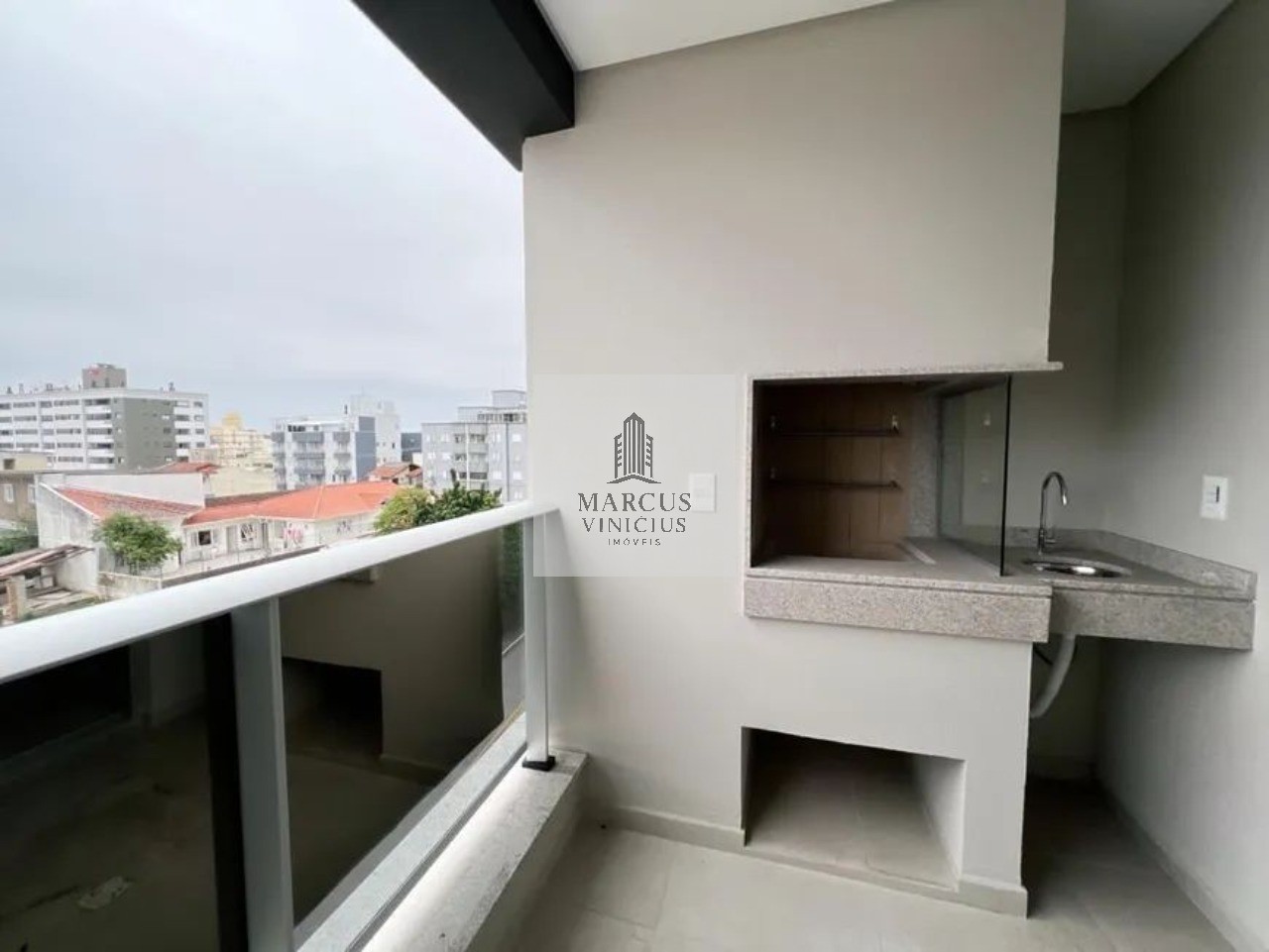 Apartamento à venda com 2 quartos, 79m² - Foto 10